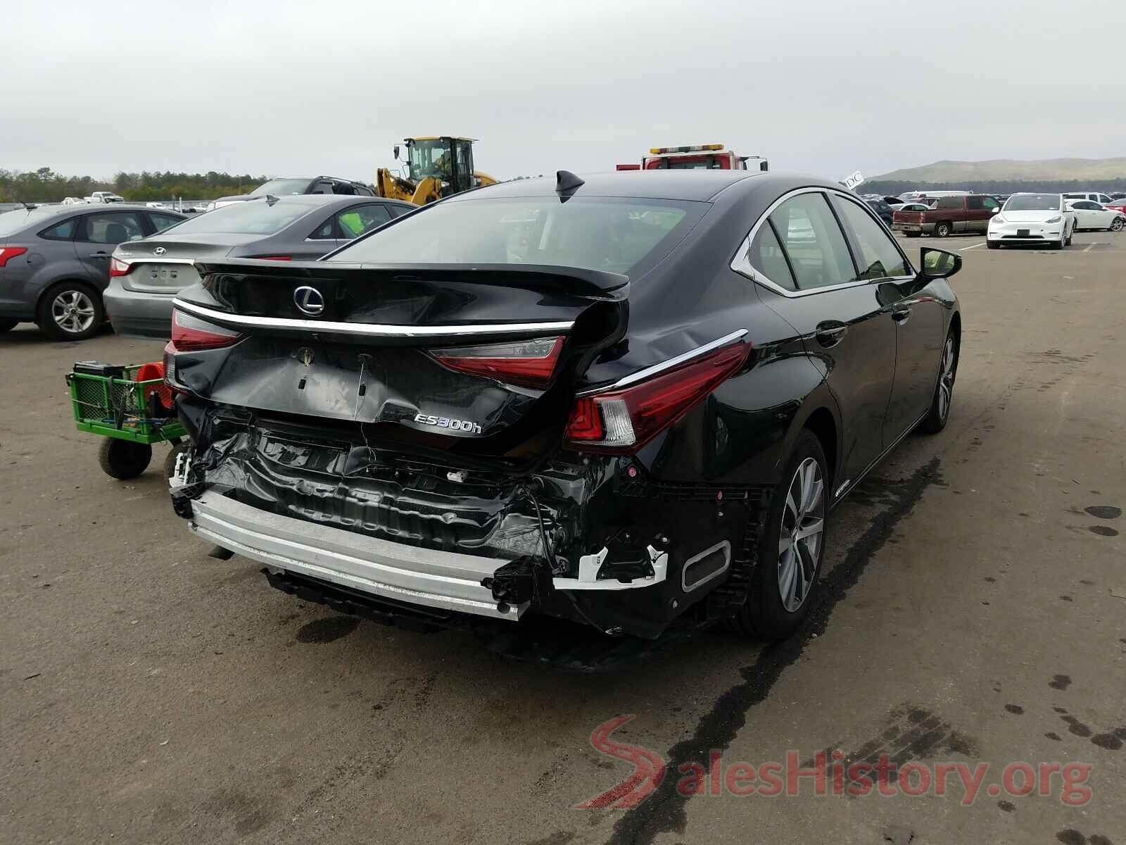 JTHB21B11K2040527 2019 LEXUS ES300