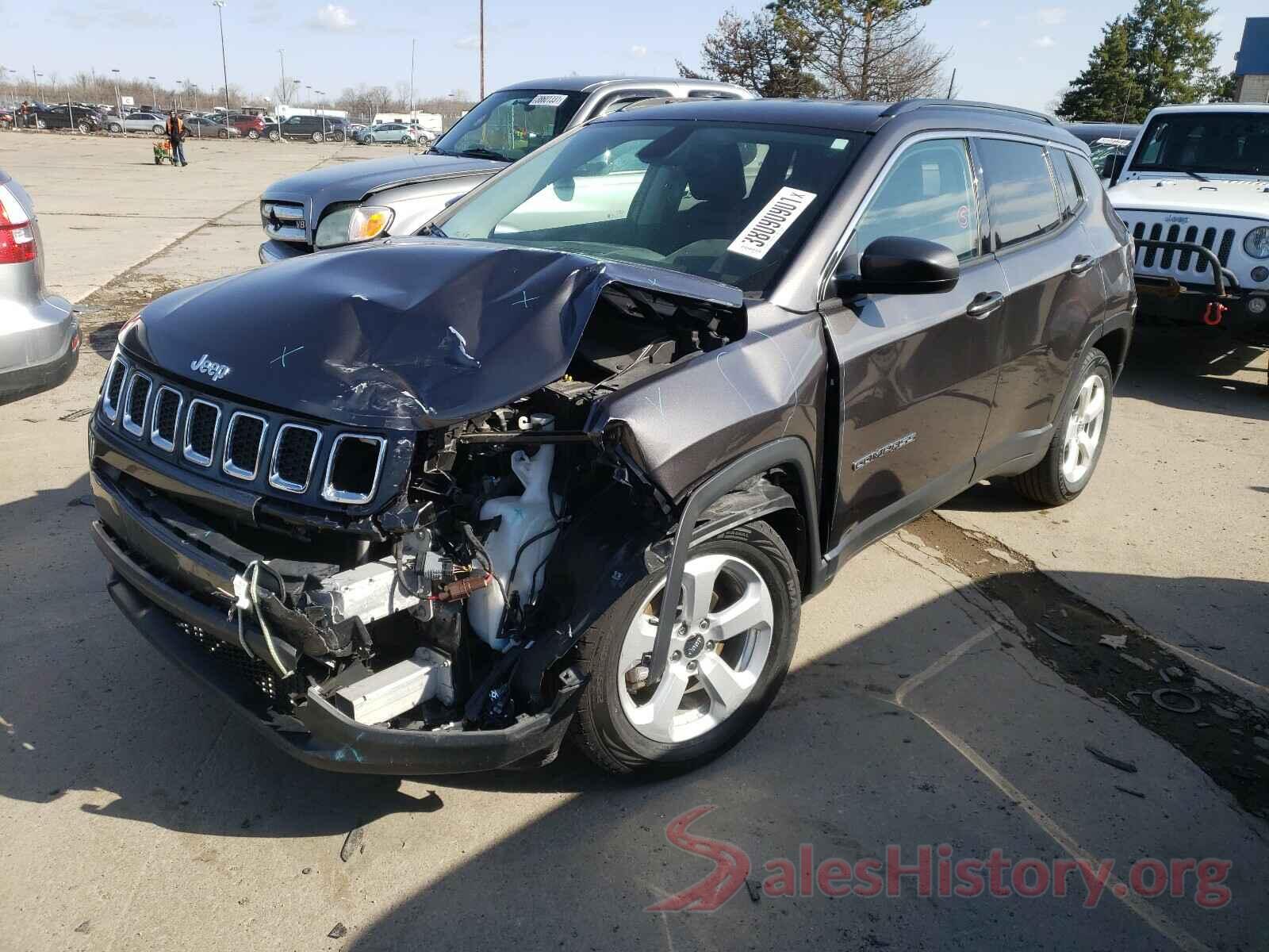 3C4NJCBB2JT330231 2018 JEEP COMPASS