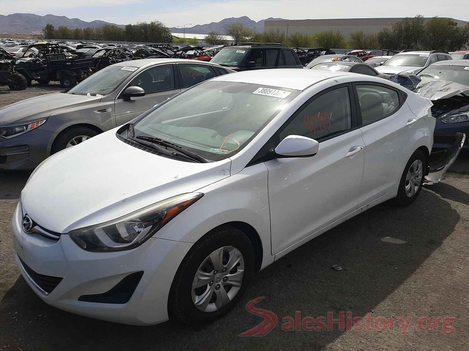 5NPDH4AE3GH687127 2016 HYUNDAI ELANTRA