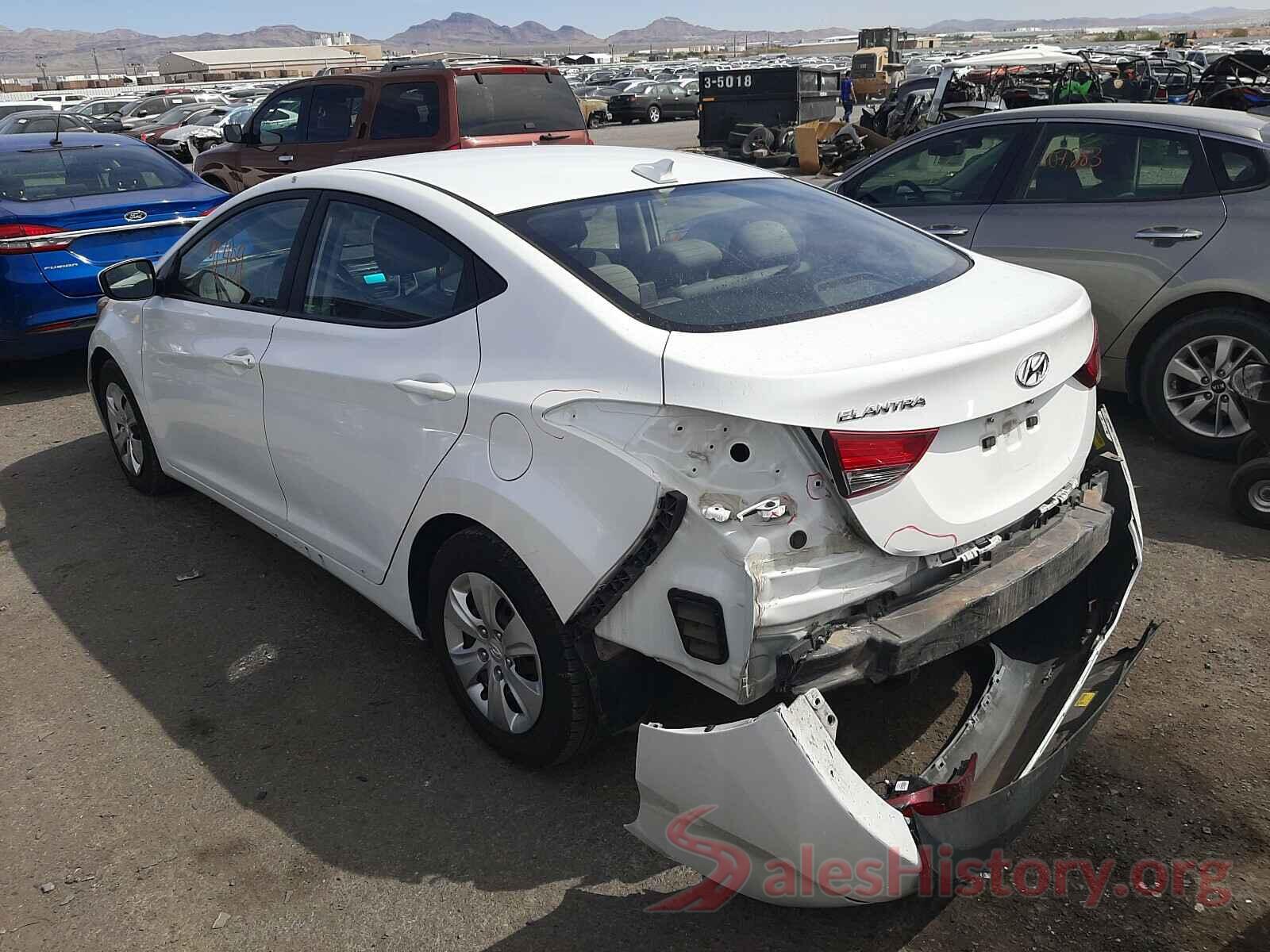 5NPDH4AE3GH687127 2016 HYUNDAI ELANTRA