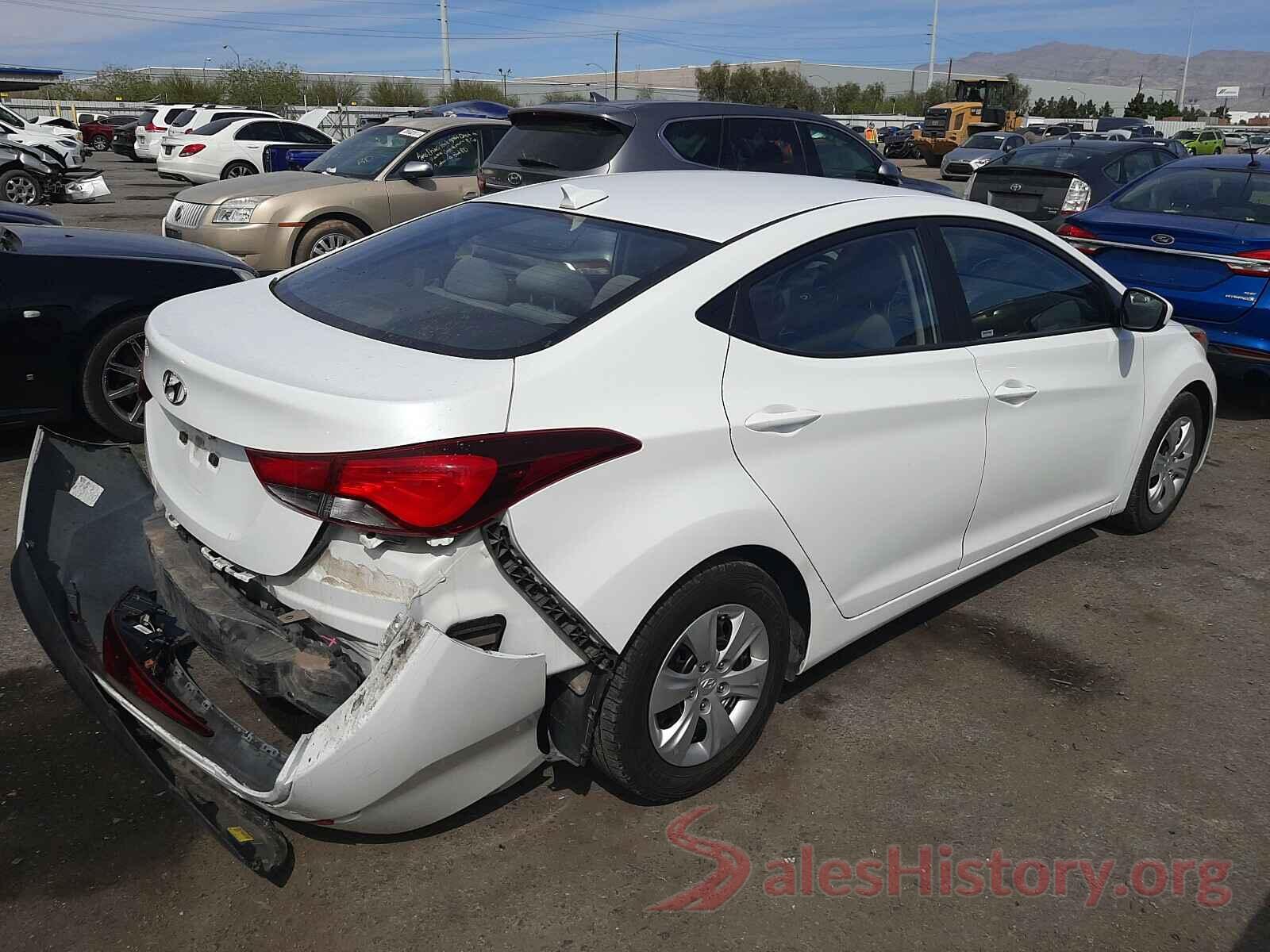 5NPDH4AE3GH687127 2016 HYUNDAI ELANTRA