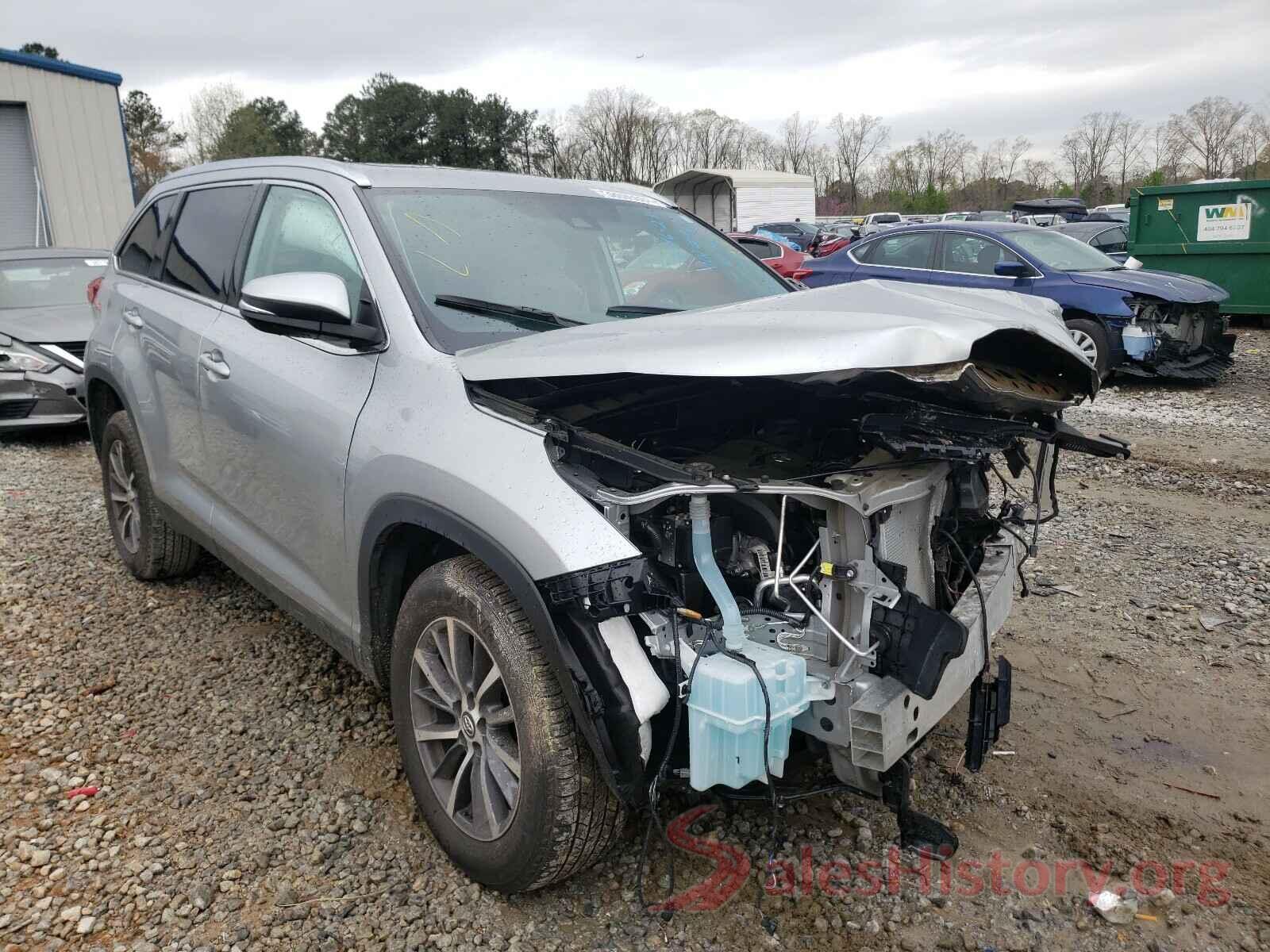 5TDKZRFH2KS307637 2019 TOYOTA HIGHLANDER