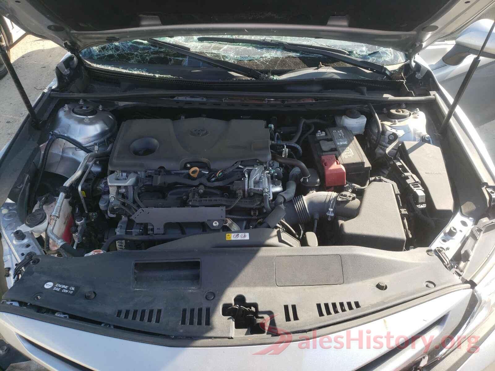 4T1B11HK5JU155800 2018 TOYOTA CAMRY