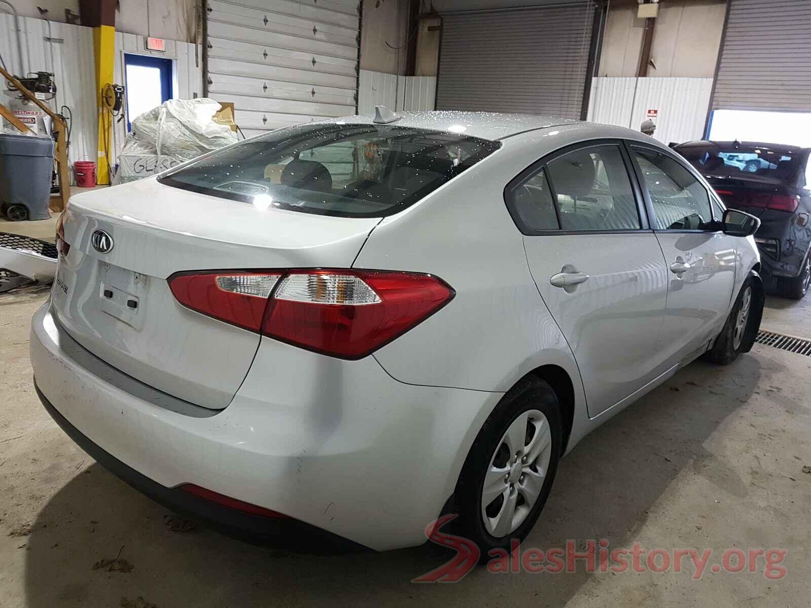 KNAFK4A68G5477588 2016 KIA FORTE