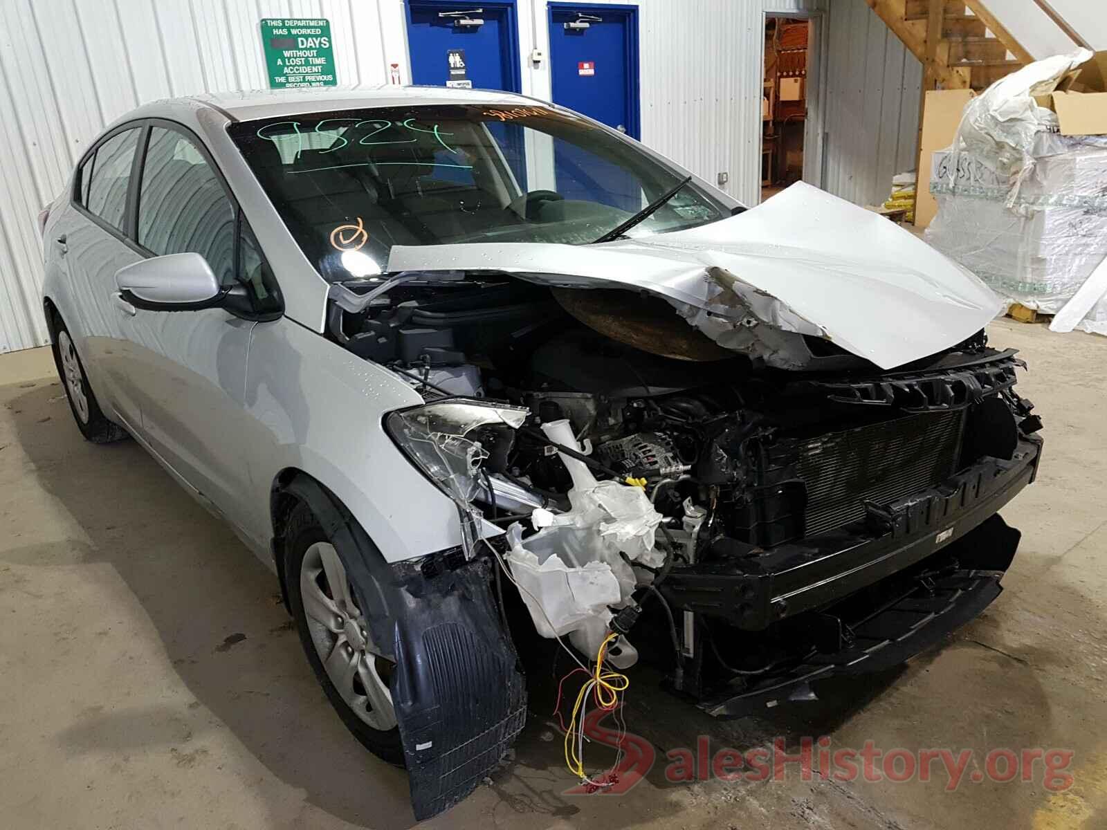 KNAFK4A68G5477588 2016 KIA FORTE