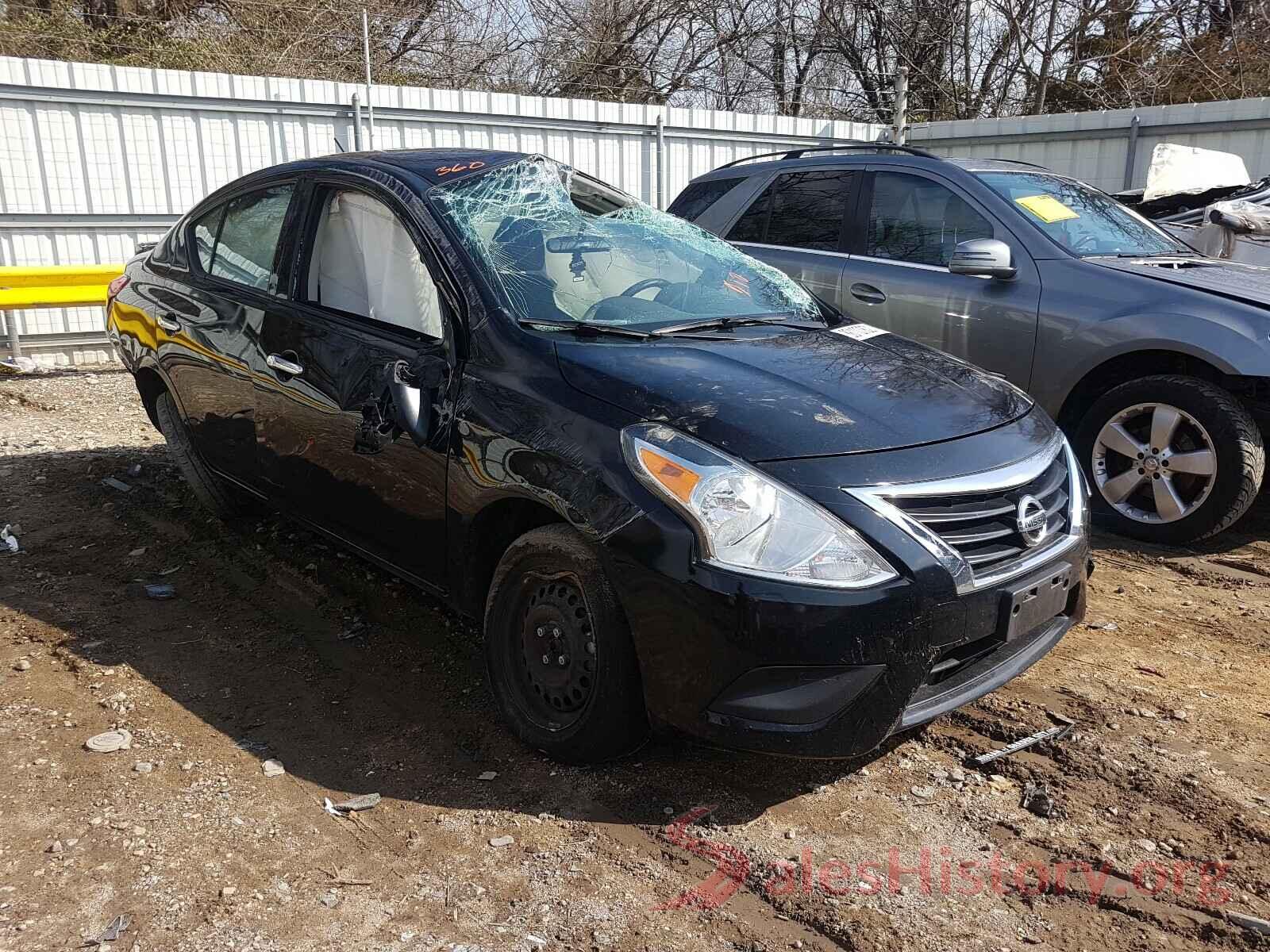 3N1CN7AP0KL842543 2019 NISSAN VERSA