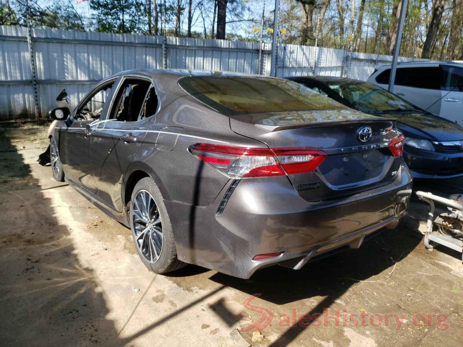 4T1B11HK7JU583545 2018 TOYOTA CAMRY