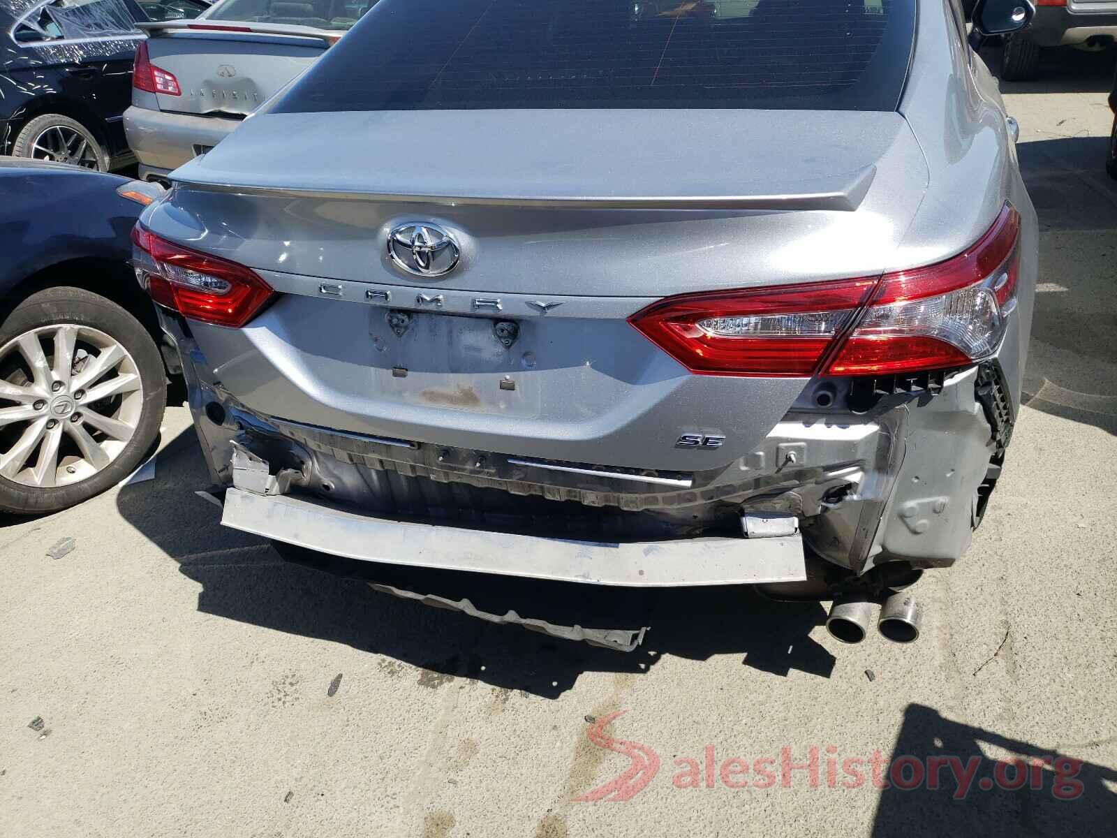 4T1B11HK0JU570538 2018 TOYOTA CAMRY