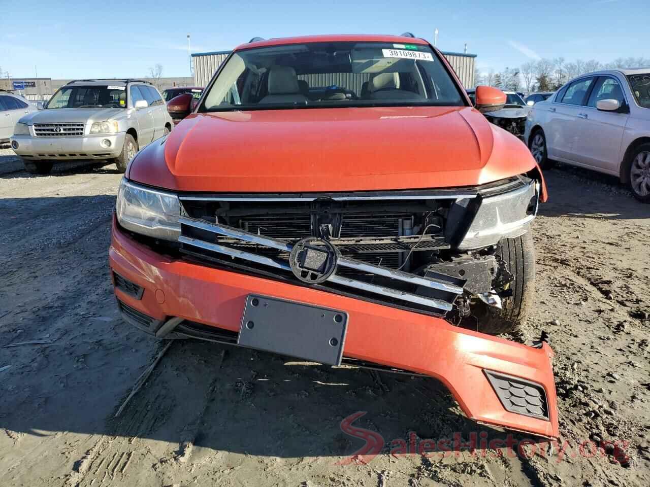 3VV2B7AX5JM136969 2018 VOLKSWAGEN TIGUAN