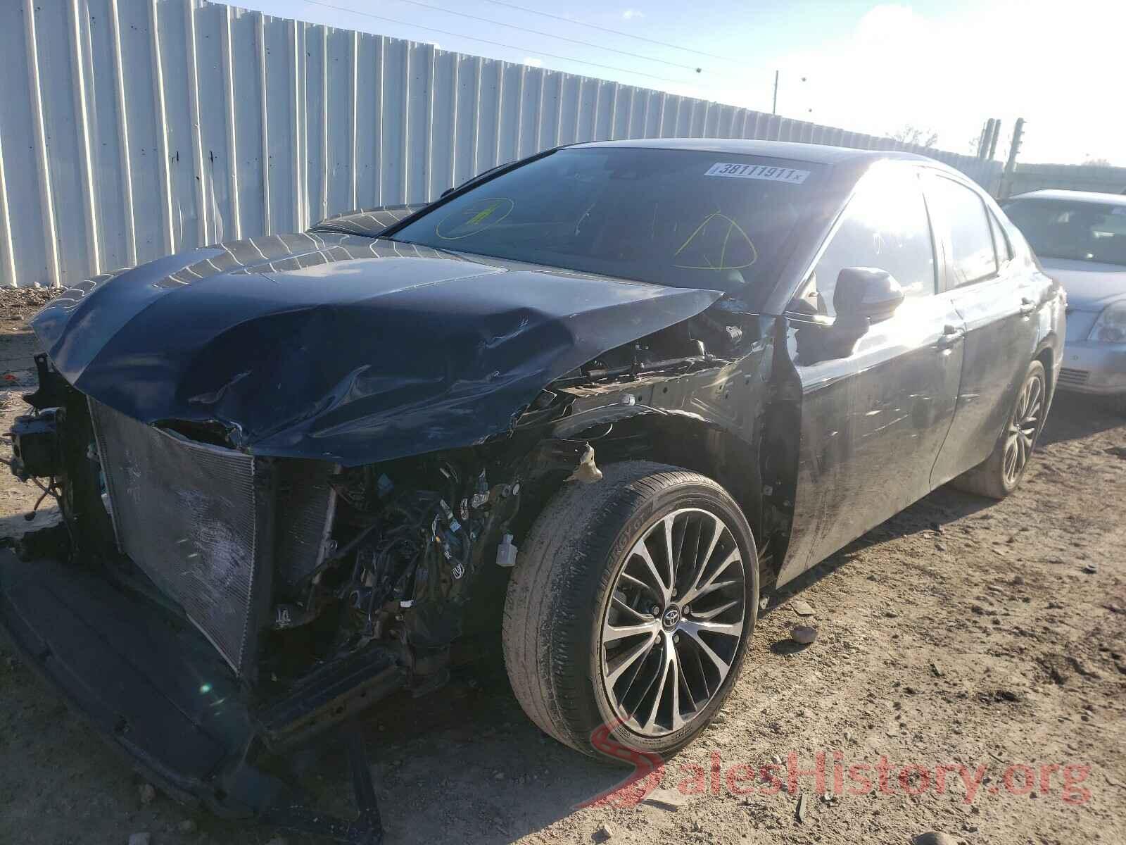 4T1B11HK8KU803163 2019 TOYOTA CAMRY