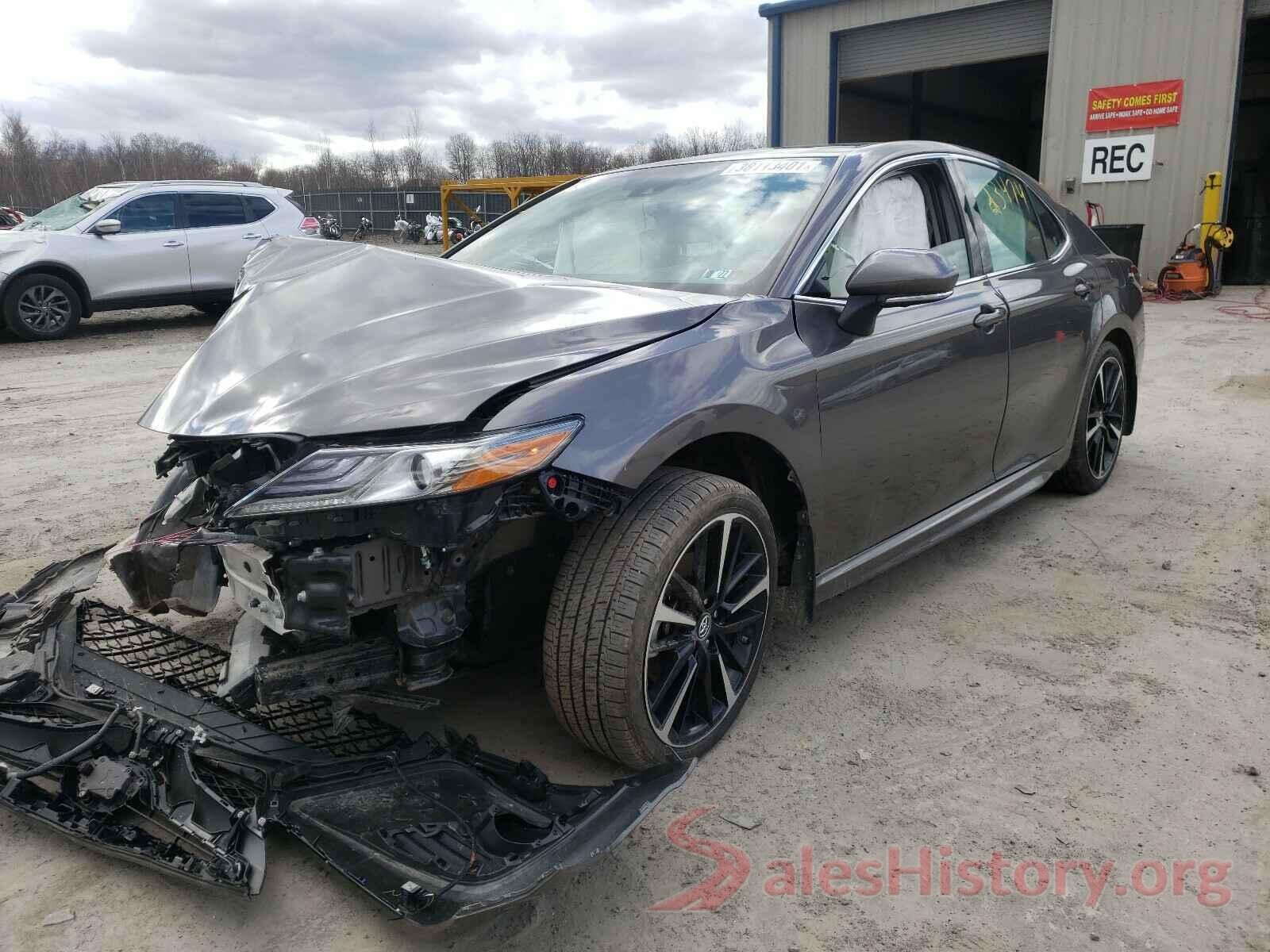 4T1B61HK9KU214267 2019 TOYOTA CAMRY