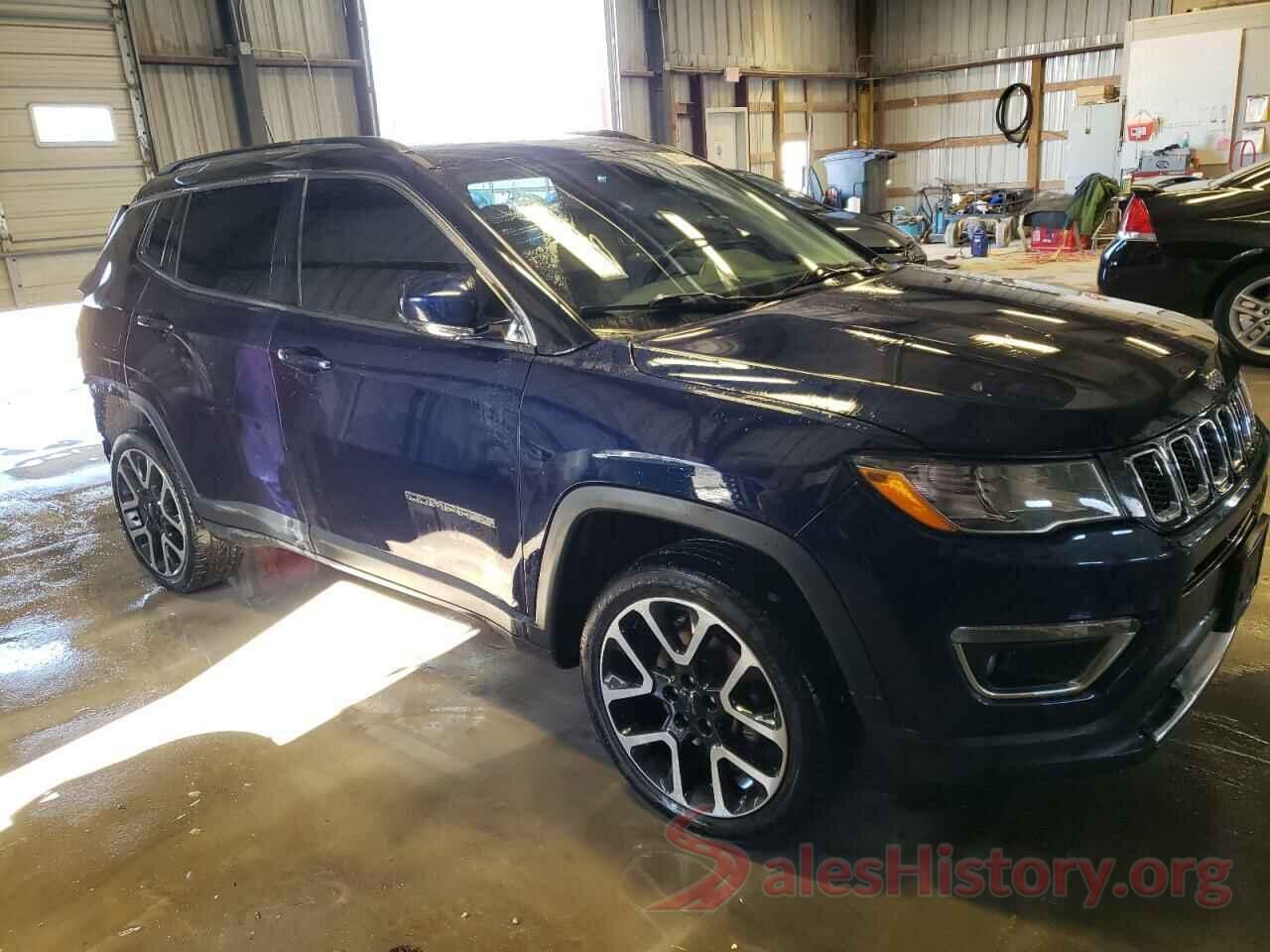 3C4NJDCB9JT146800 2018 JEEP COMPASS