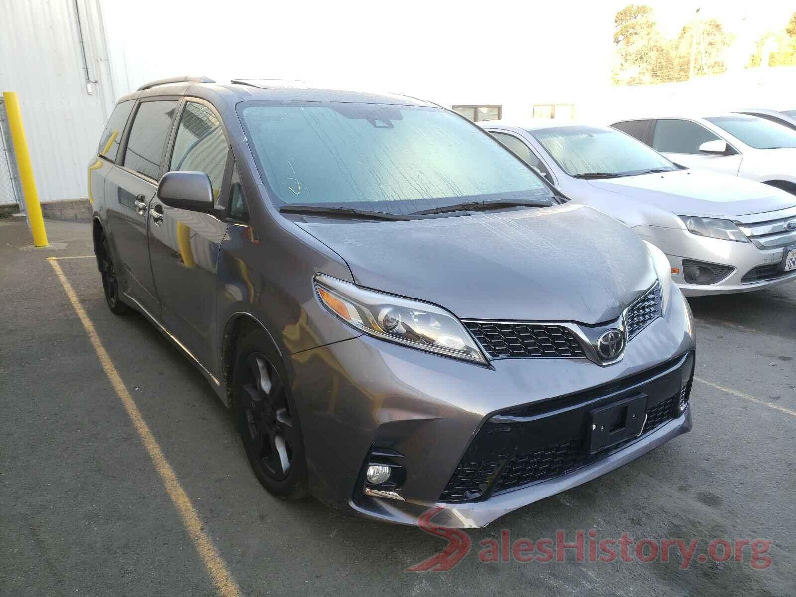 5TDXZ3DC5KS987561 2019 TOYOTA SIENNA