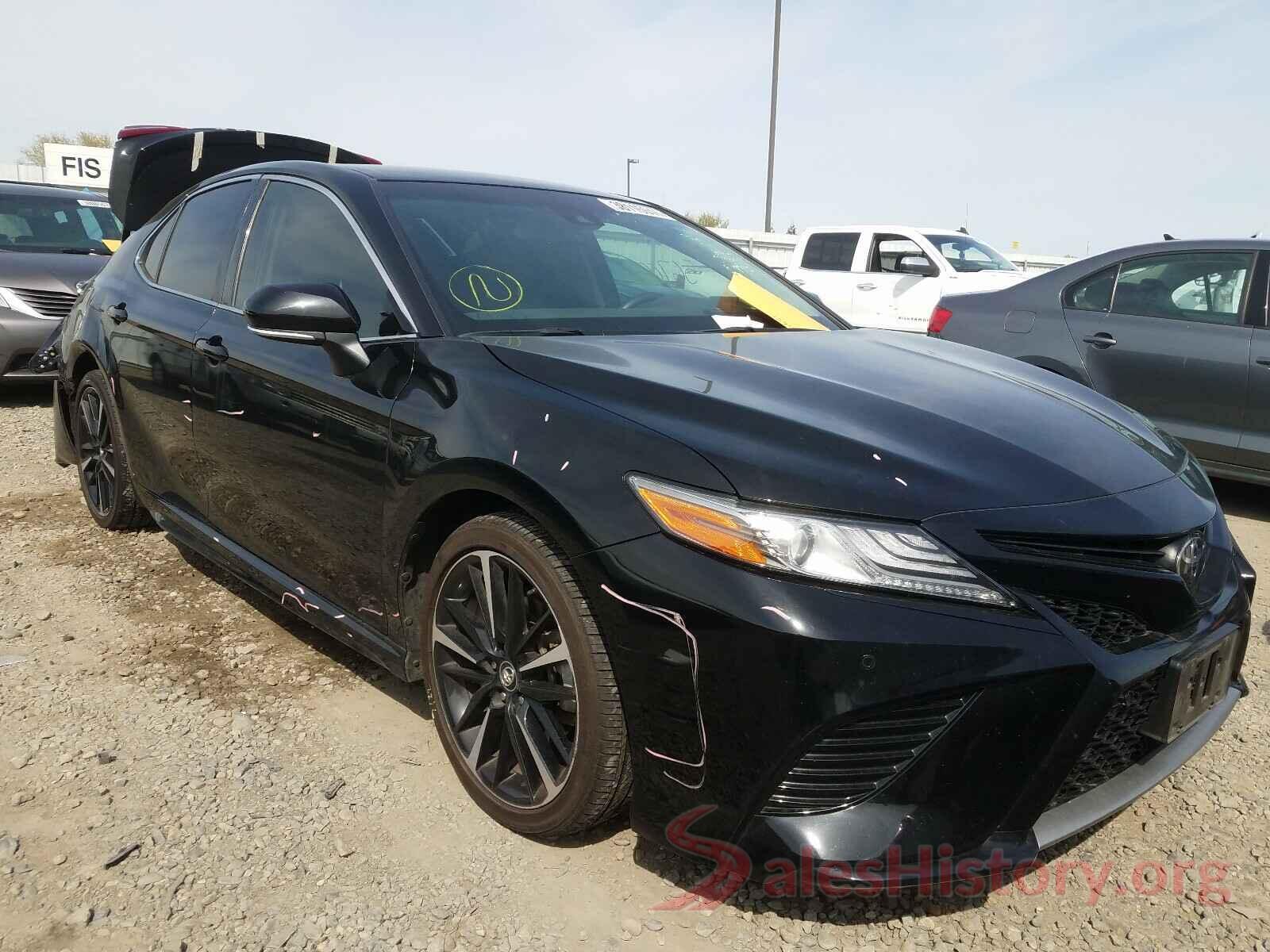 4T1B61HKXJU154899 2018 TOYOTA CAMRY