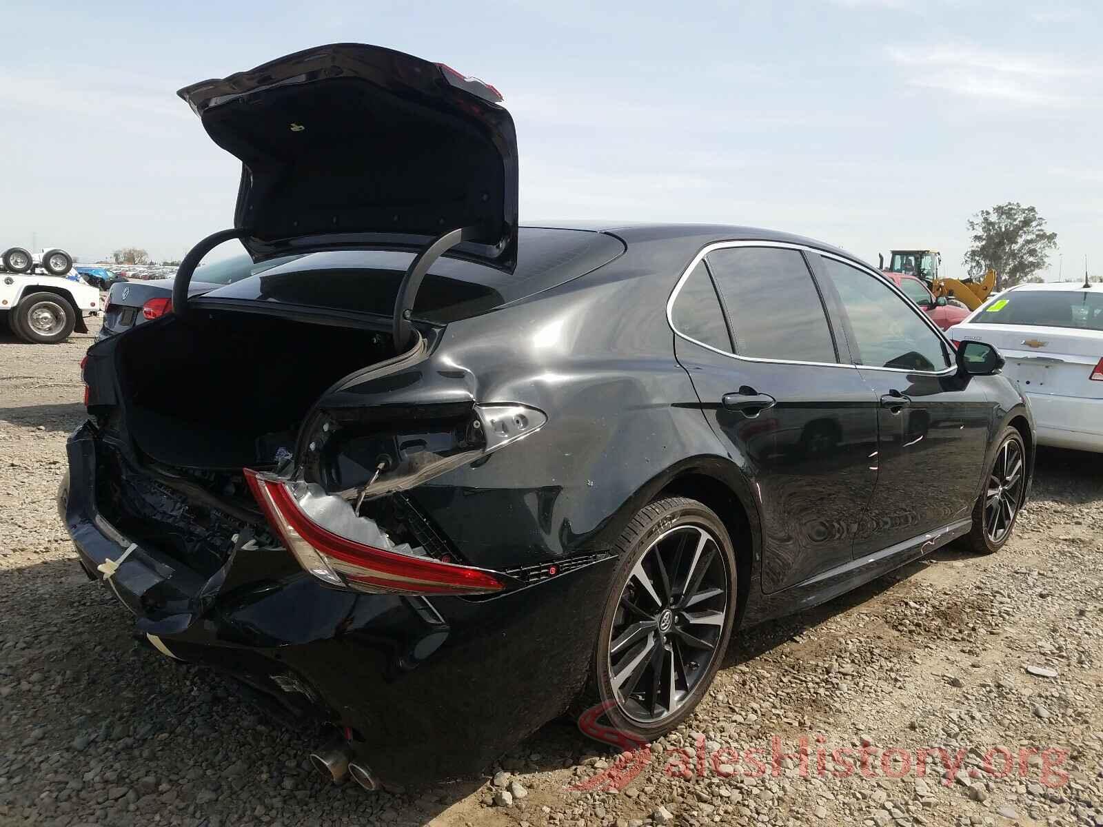 4T1B61HKXJU154899 2018 TOYOTA CAMRY