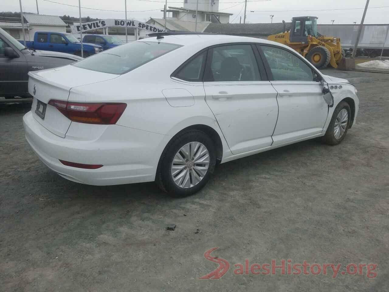 3VWCB7BUXKM253940 2019 VOLKSWAGEN JETTA