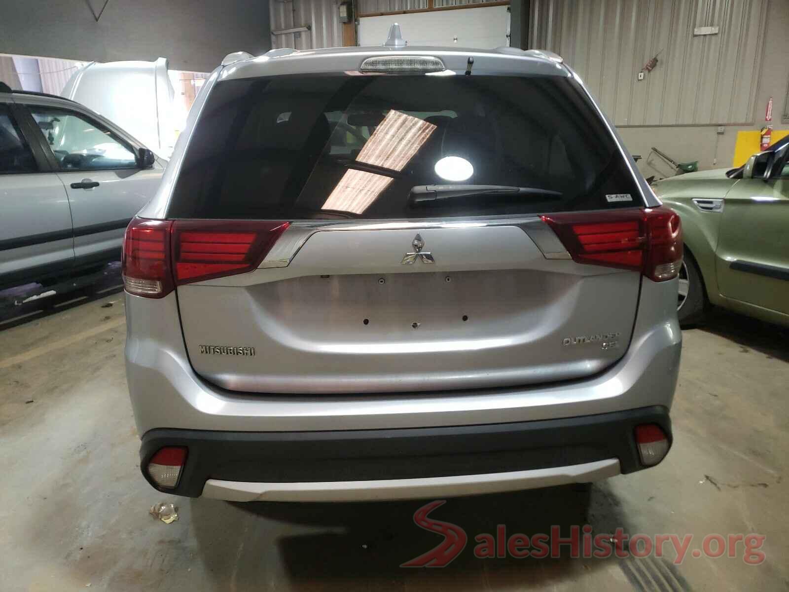 JA4AZ3A38HZ060002 2017 MITSUBISHI OUTLANDER