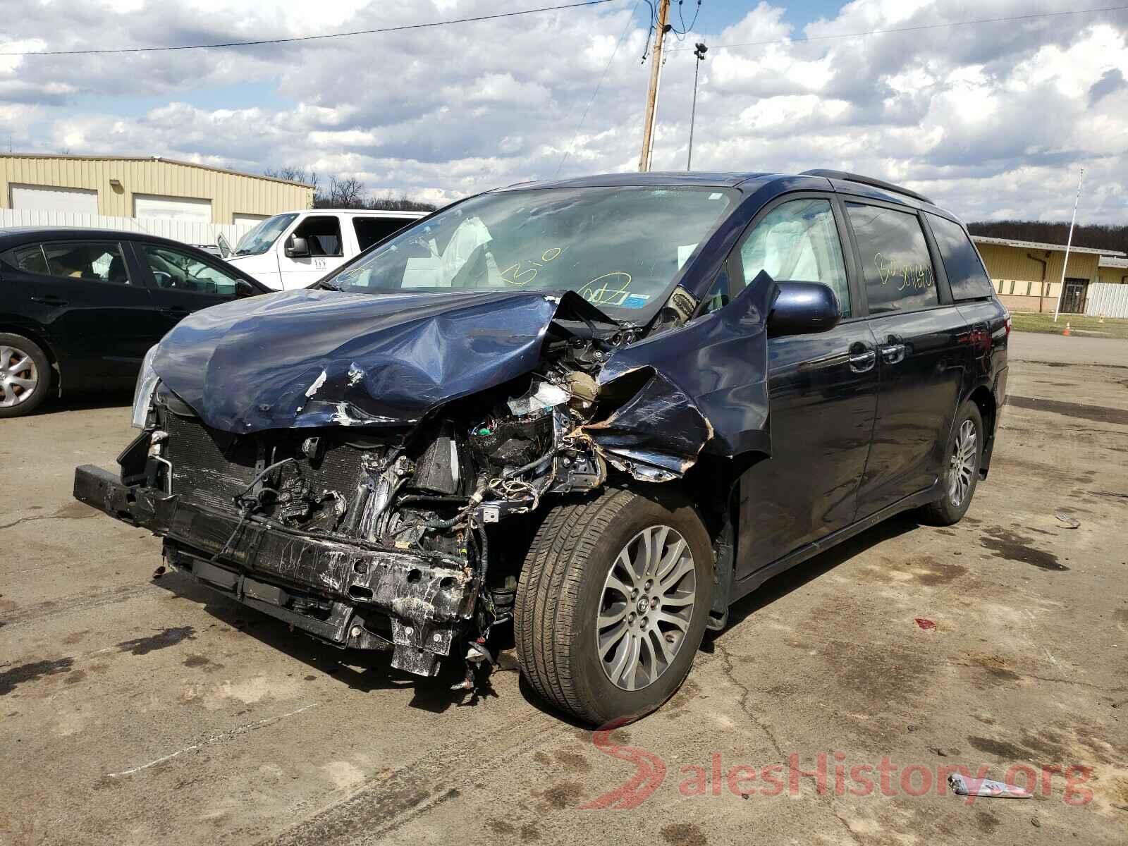 5TDYZ3DCXJS956941 2018 TOYOTA SIENNA