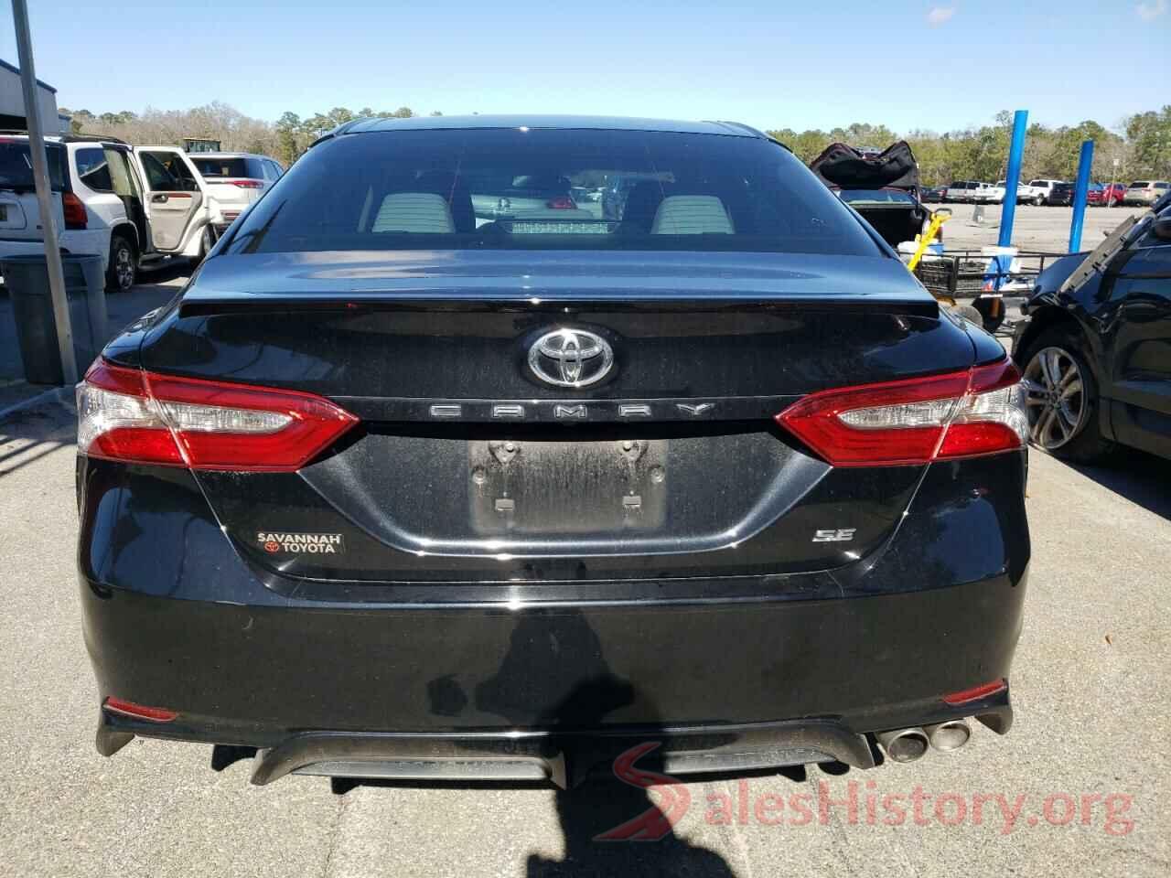 4T1B11HK5JU016718 2018 TOYOTA CAMRY