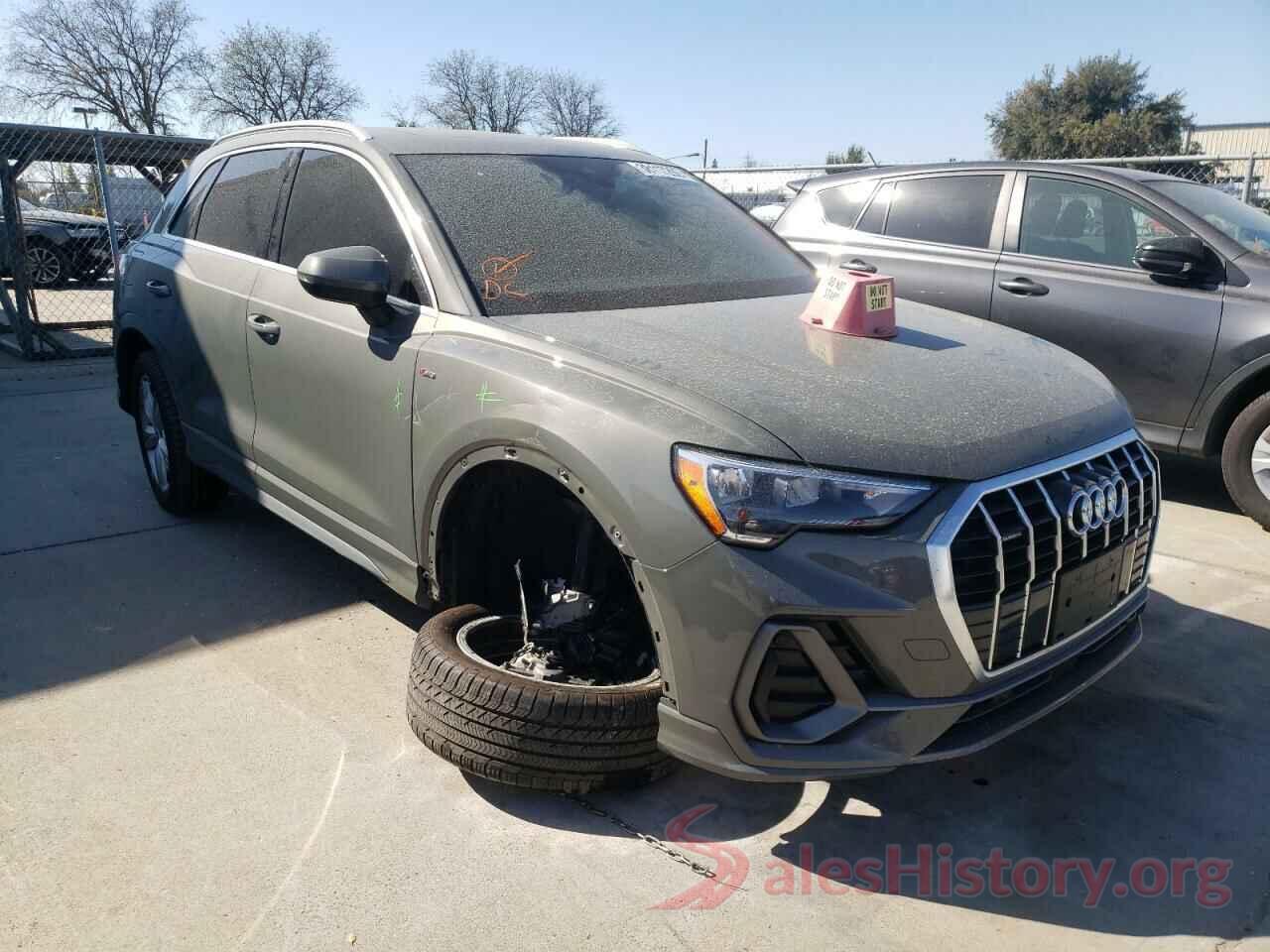 WA1DECF33M1047099 2021 AUDI Q3