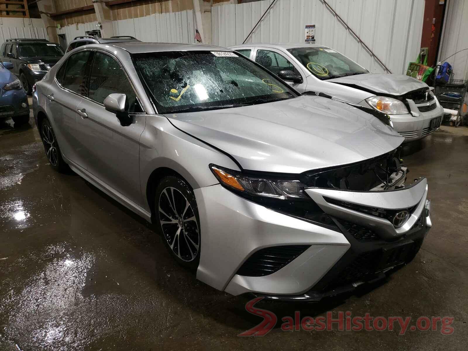 4T1B11HKXJU596337 2018 TOYOTA CAMRY