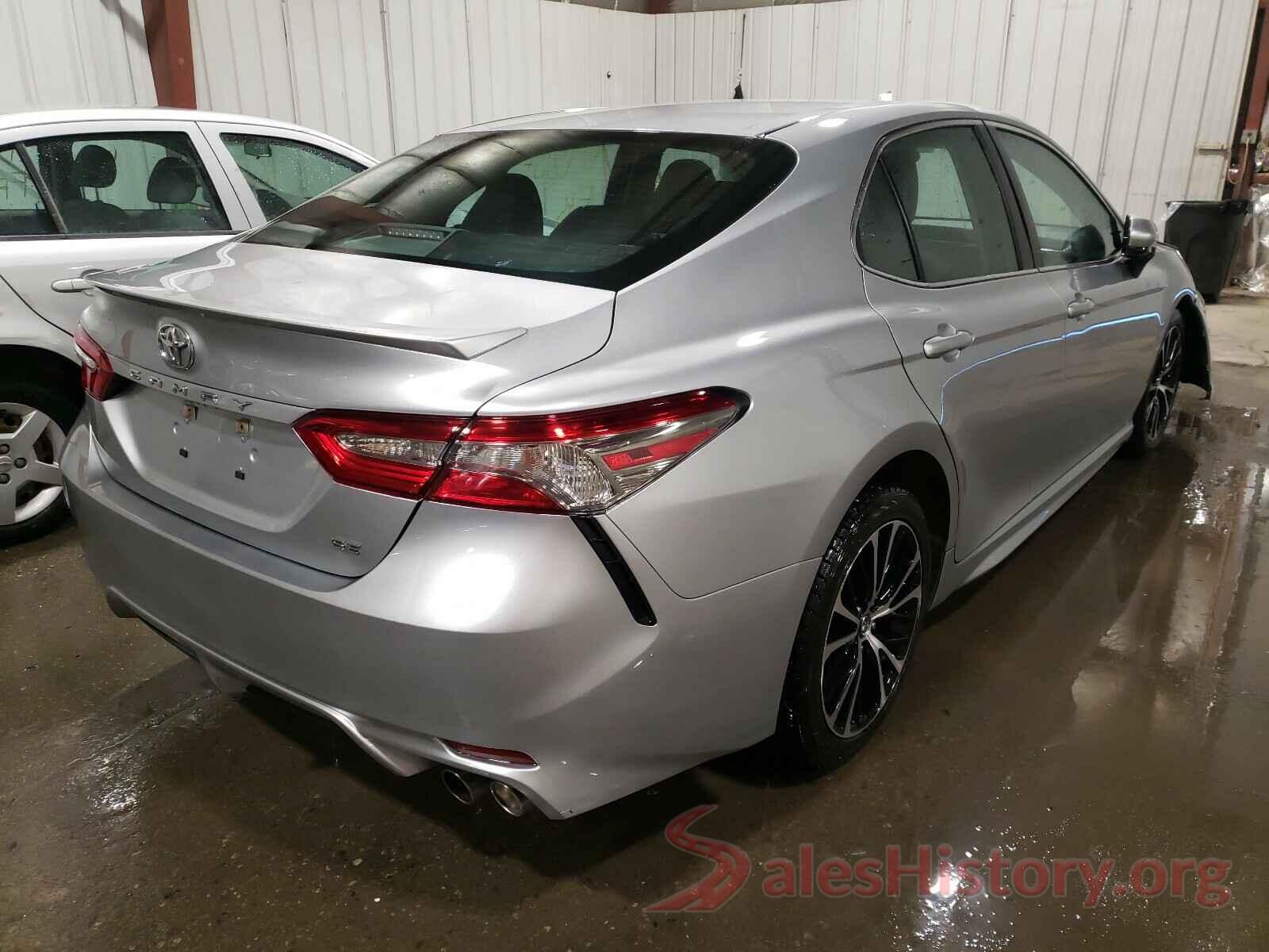 4T1B11HKXJU596337 2018 TOYOTA CAMRY