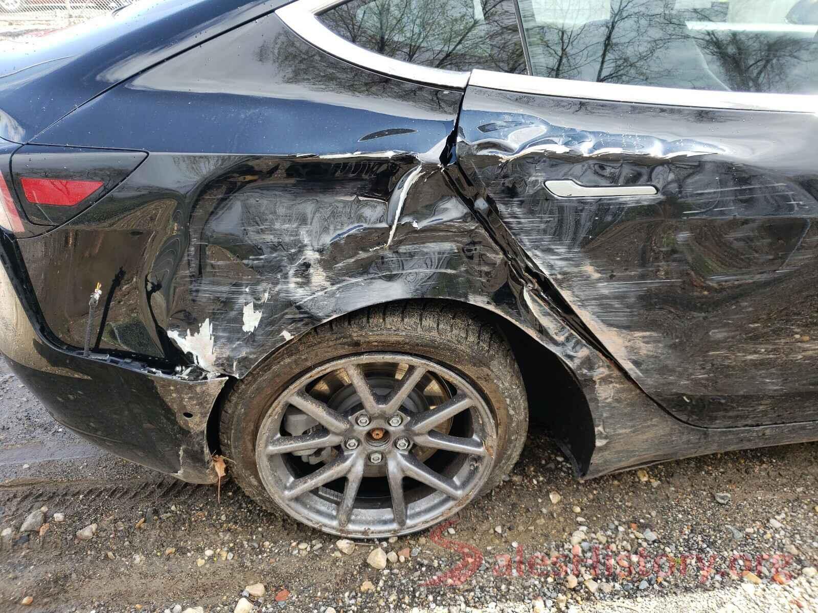 5YJ3E1EA3JF062601 2018 TESLA MODEL 3