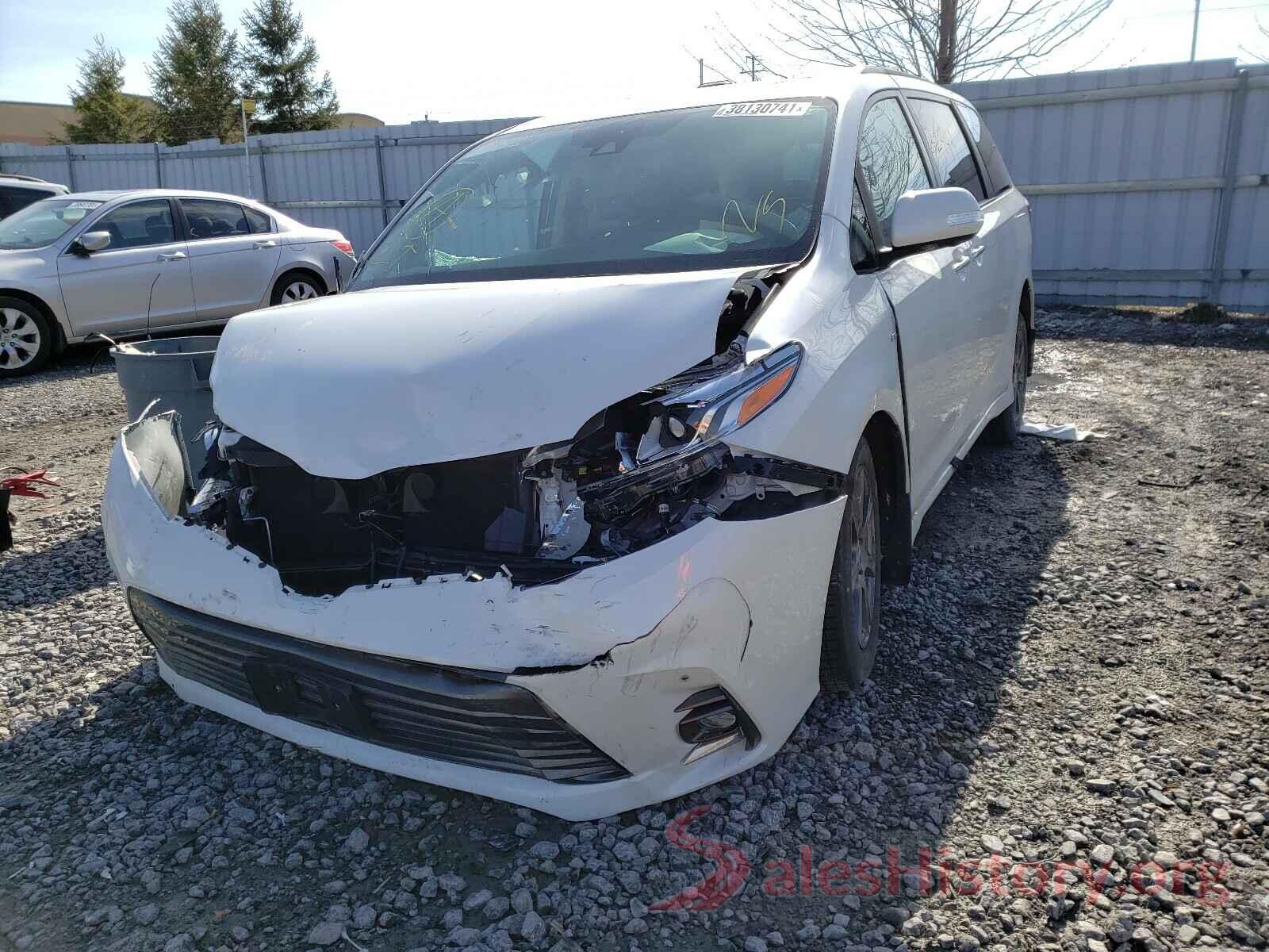 5TDDZ3DC5JS190115 2018 TOYOTA SIENNA