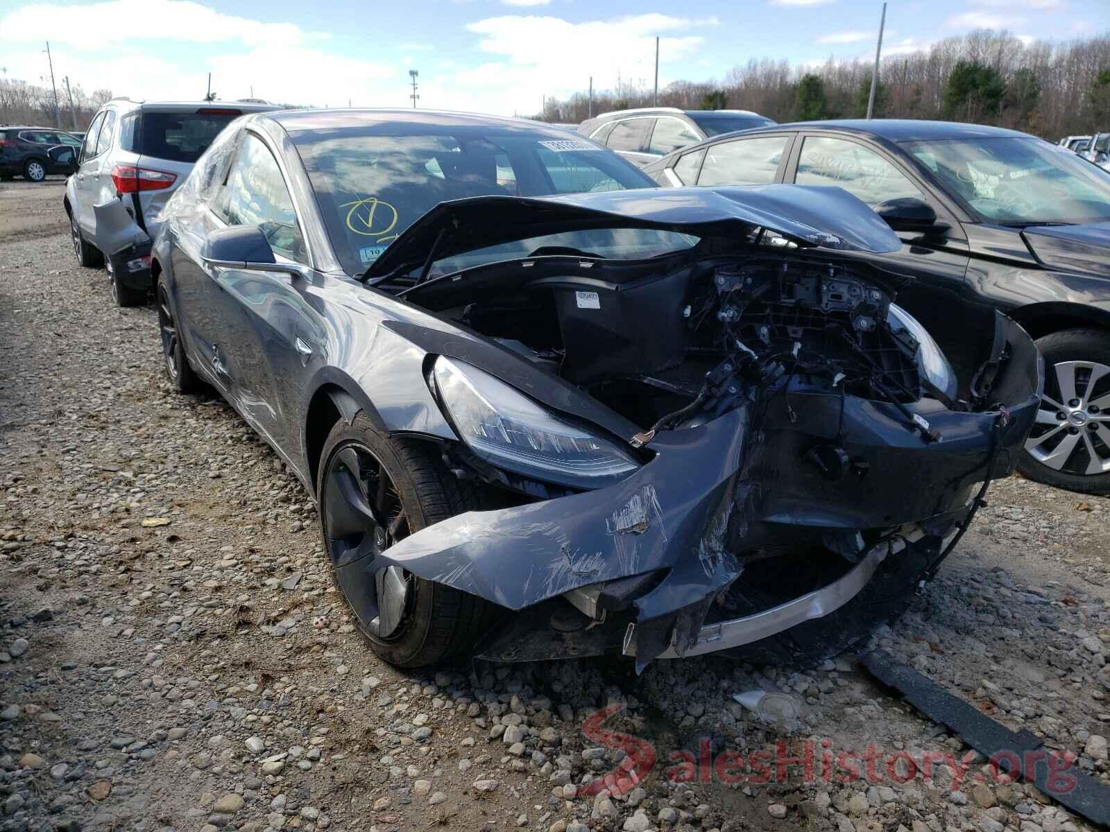 5YJ3E1EB5JF103867 2018 TESLA MODEL 3