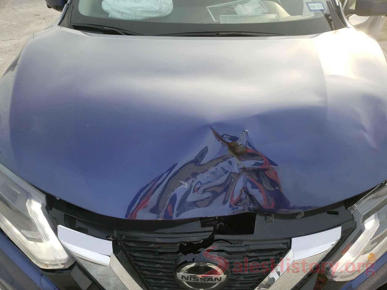 KNMAT2MT3JP618207 2018 NISSAN ROGUE