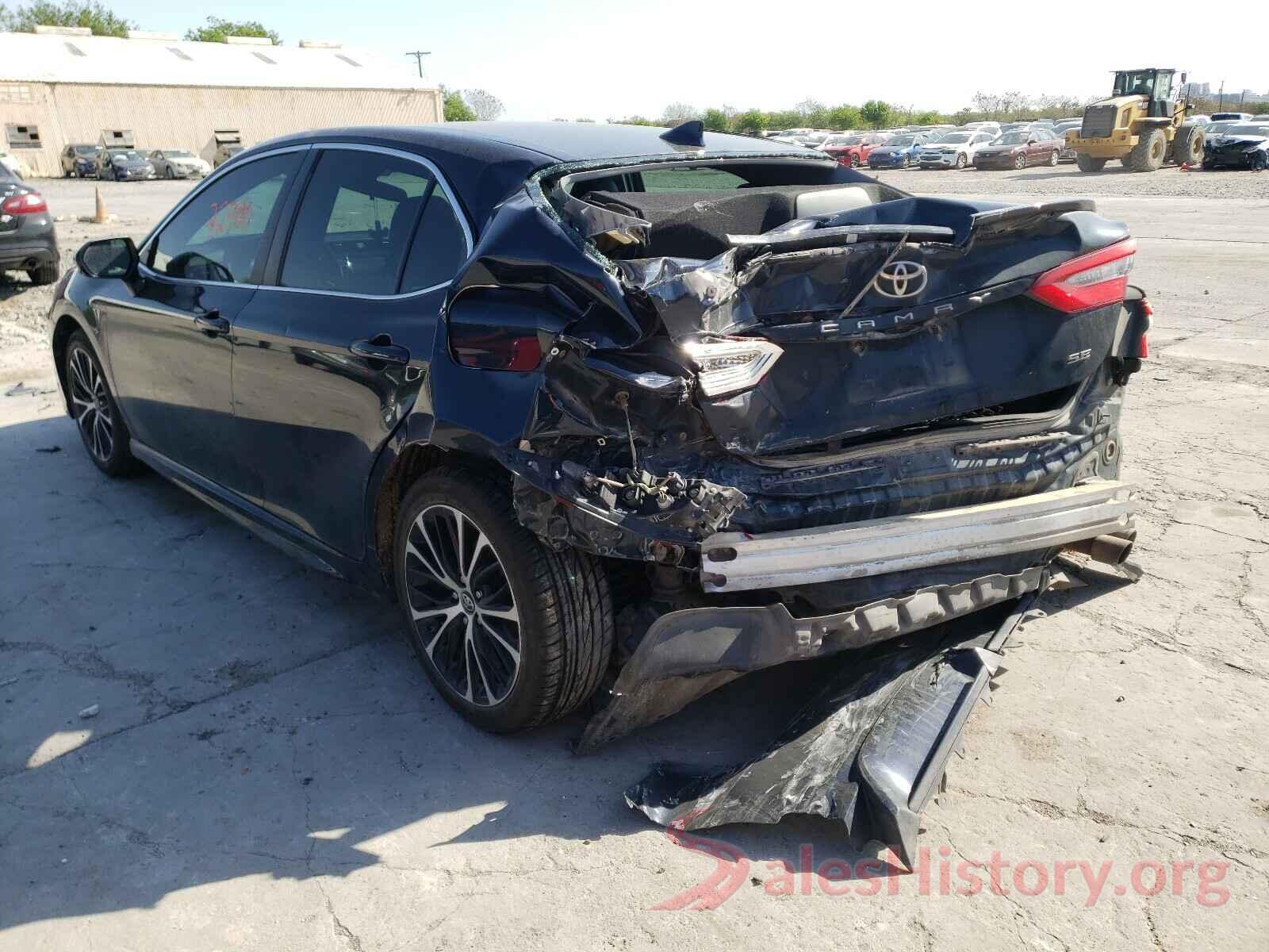 4T1B11HK2KU702877 2019 TOYOTA CAMRY