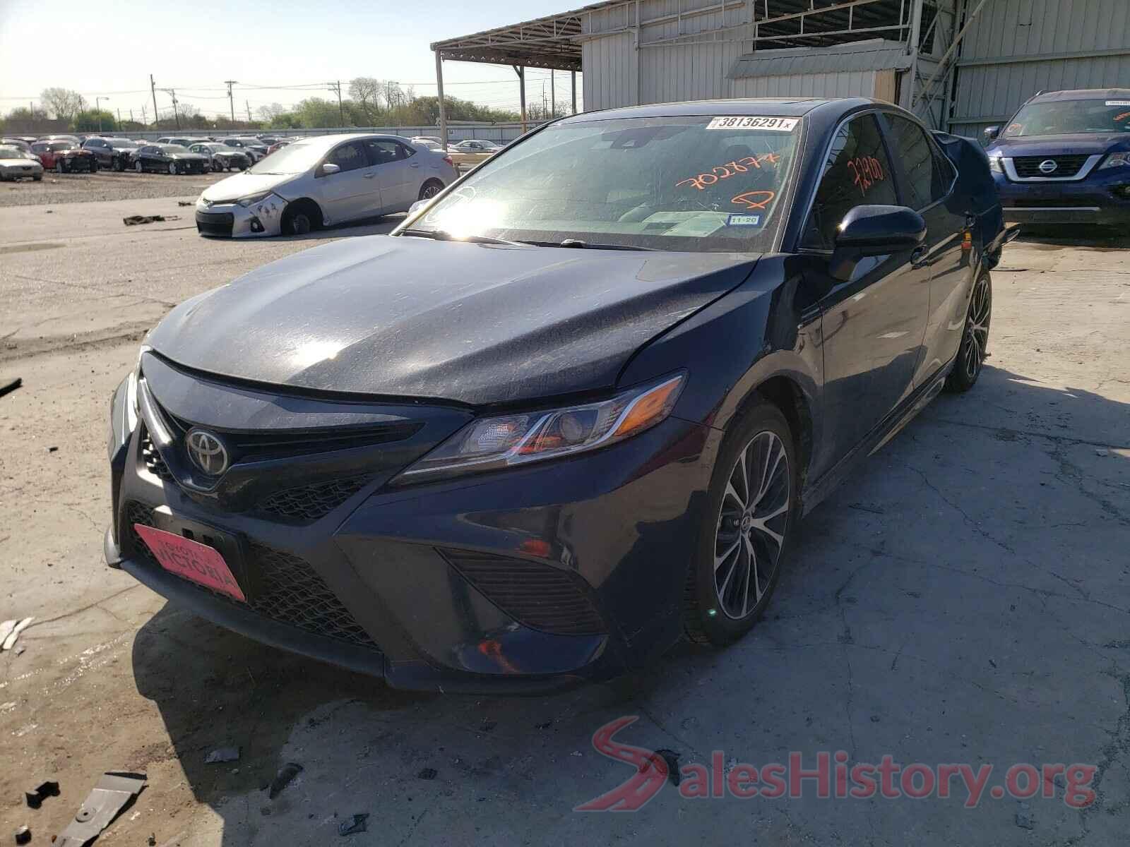 4T1B11HK2KU702877 2019 TOYOTA CAMRY