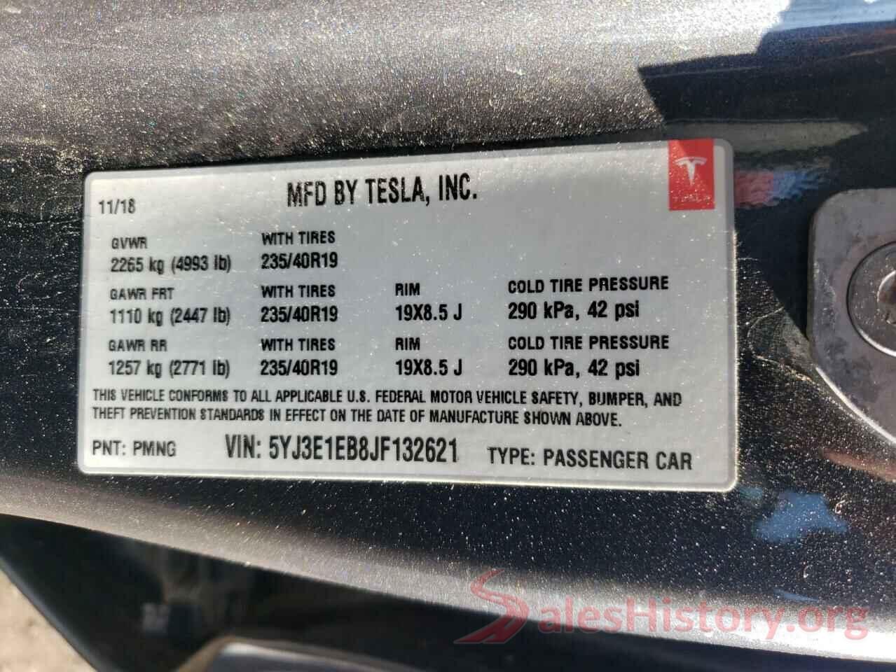 5YJ3E1EB8JF132621 2018 TESLA MODEL 3