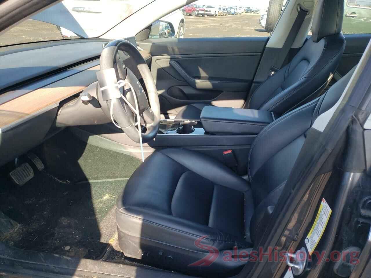 5YJ3E1EB8JF132621 2018 TESLA MODEL 3