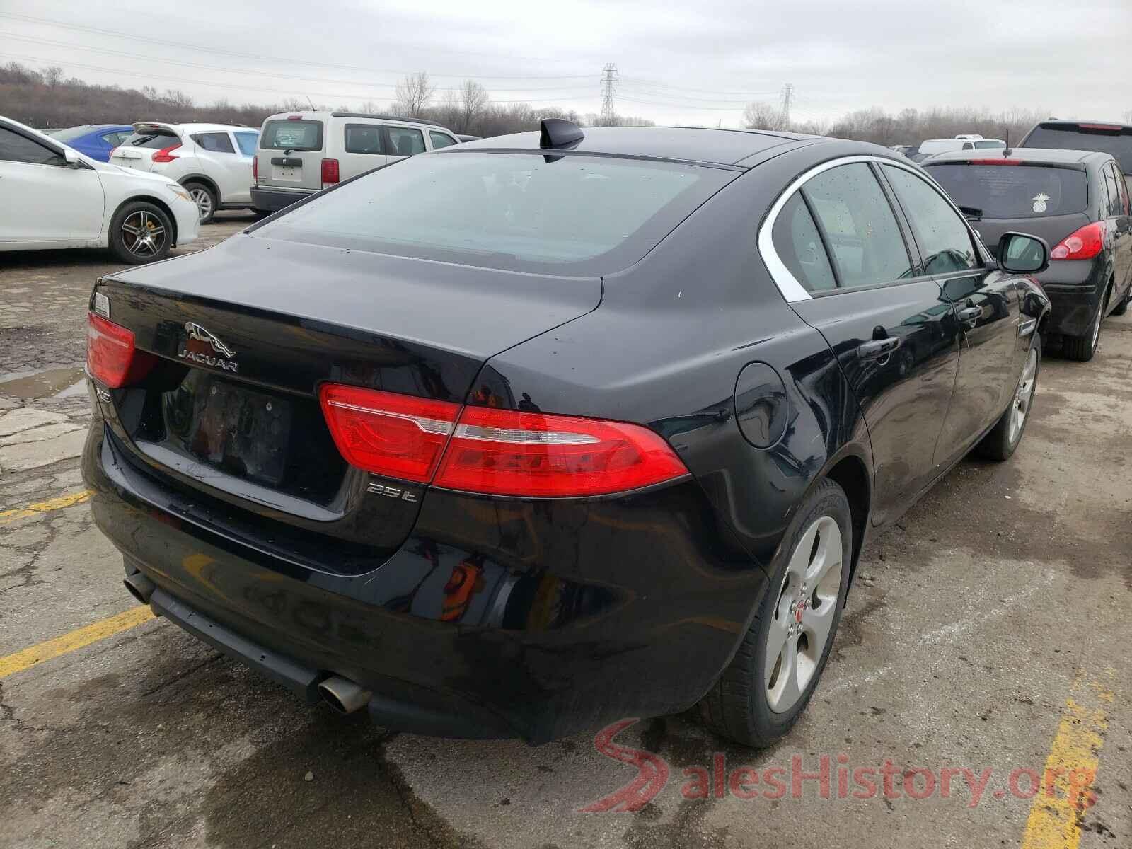 SAJAR4FX1JCP37084 2018 JAGUAR XE