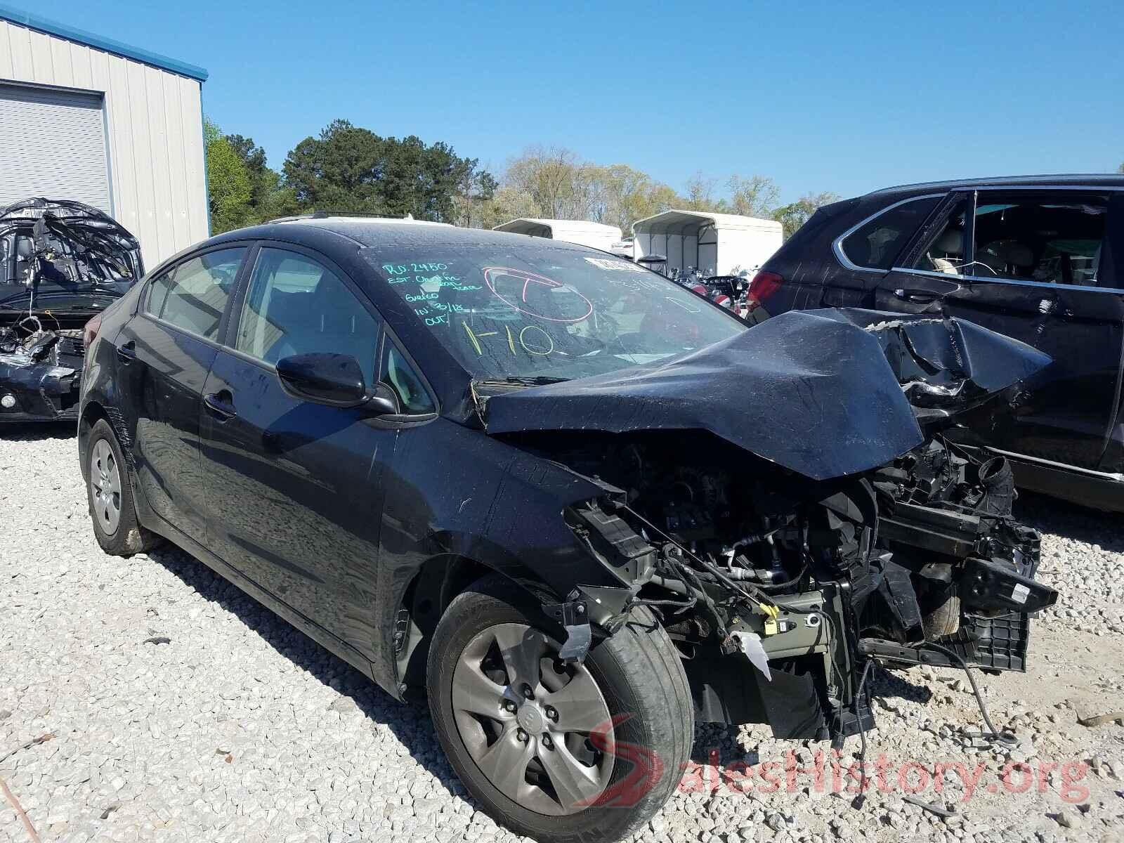 3KPFL4A71JE178268 2018 KIA FORTE