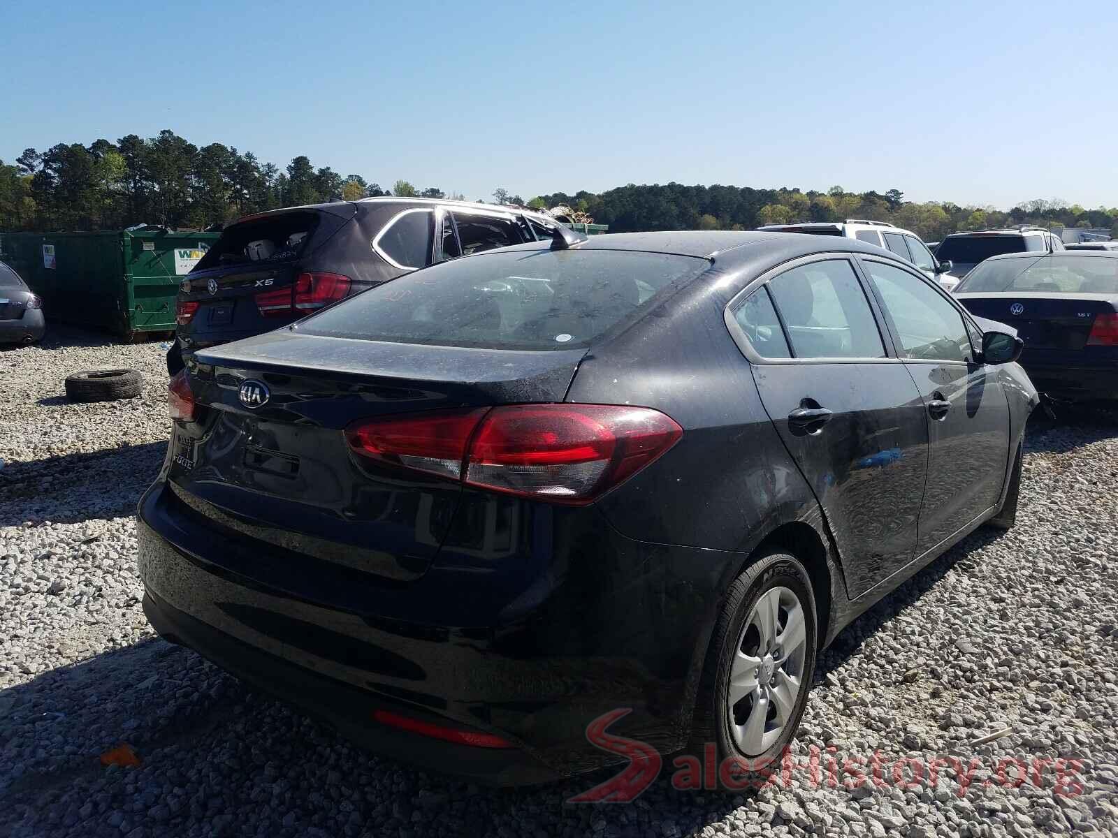 3KPFL4A71JE178268 2018 KIA FORTE