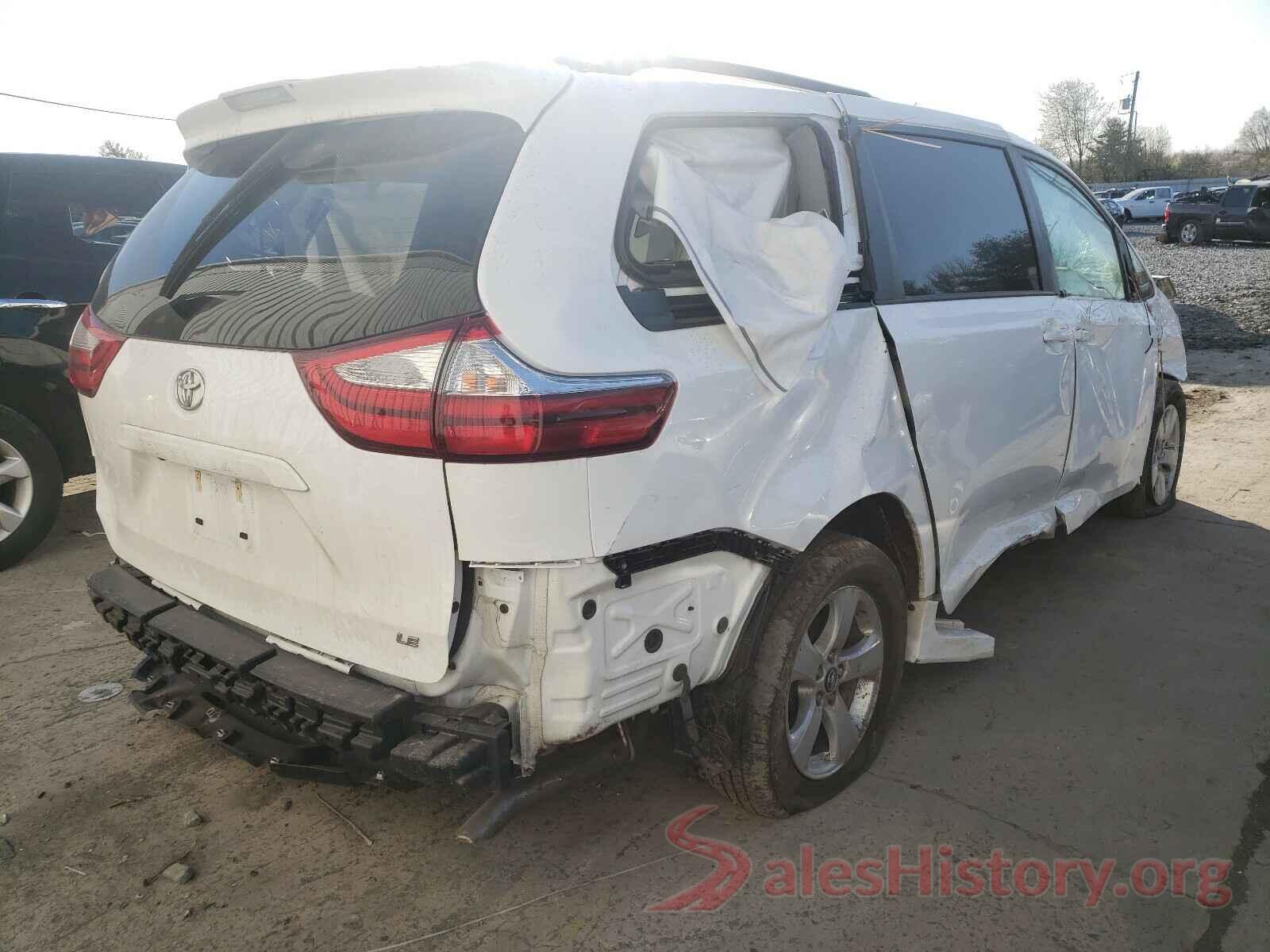 5TDKZ3DC1KS007768 2019 TOYOTA SIENNA