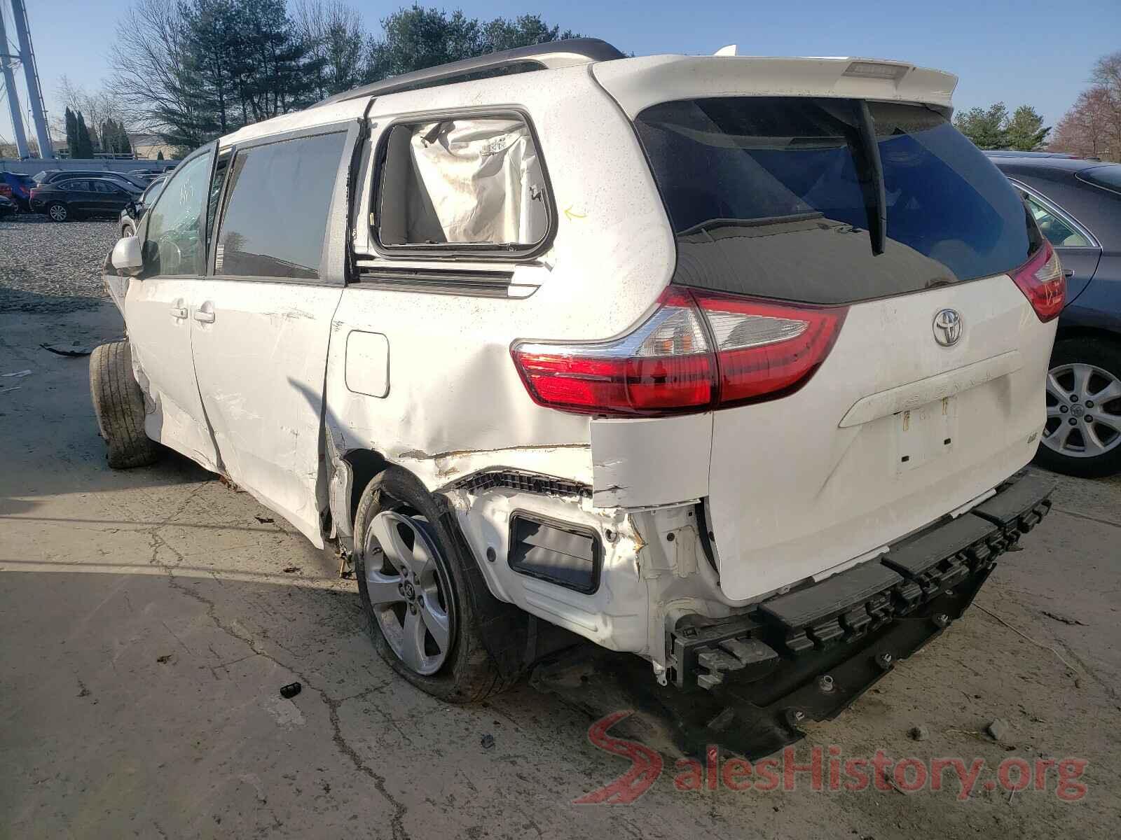 5TDKZ3DC1KS007768 2019 TOYOTA SIENNA