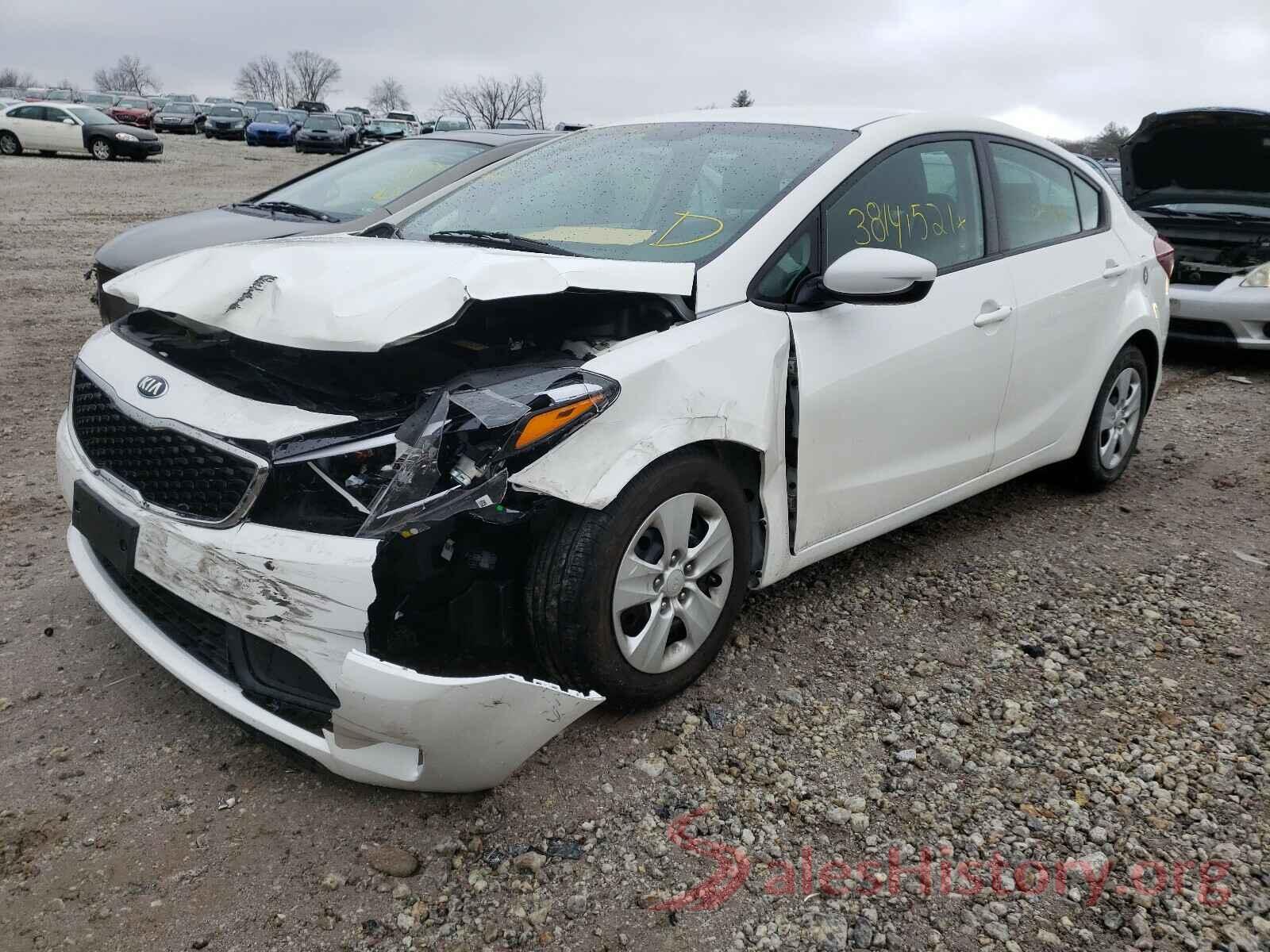 3KPFK4A78HE110370 2017 KIA FORTE