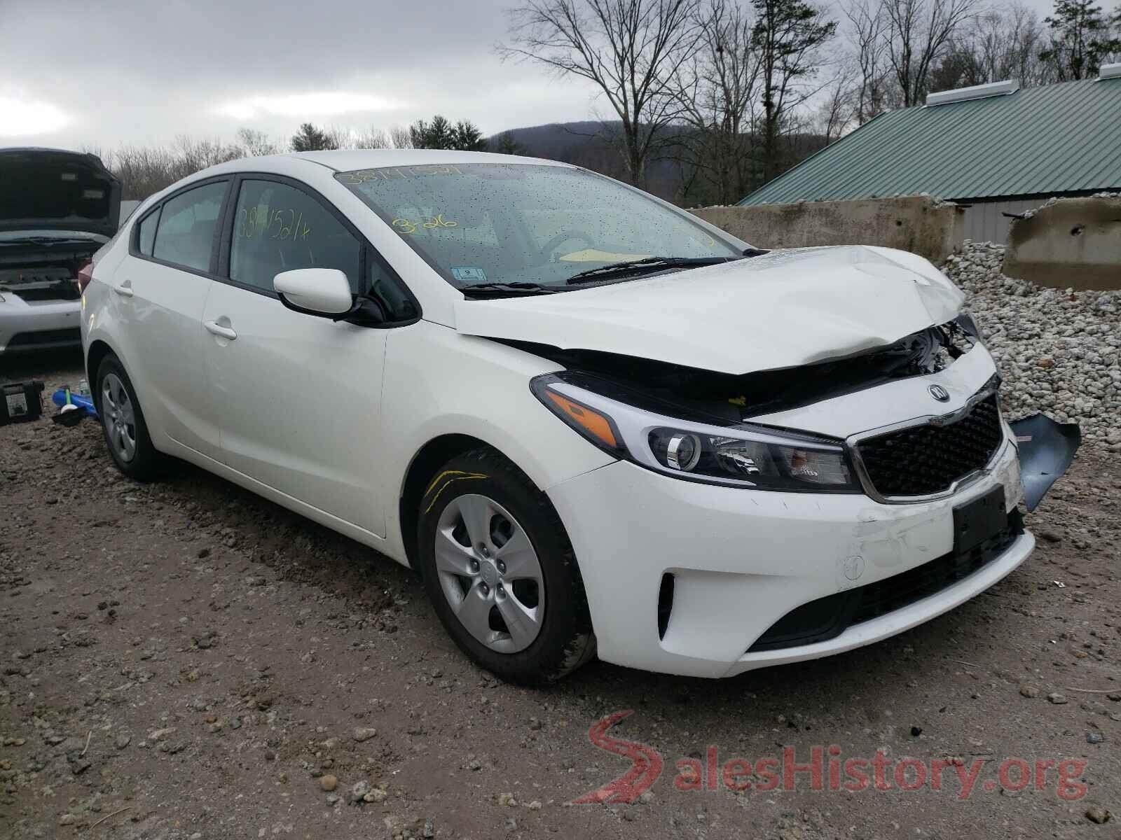 3KPFK4A78HE110370 2017 KIA FORTE