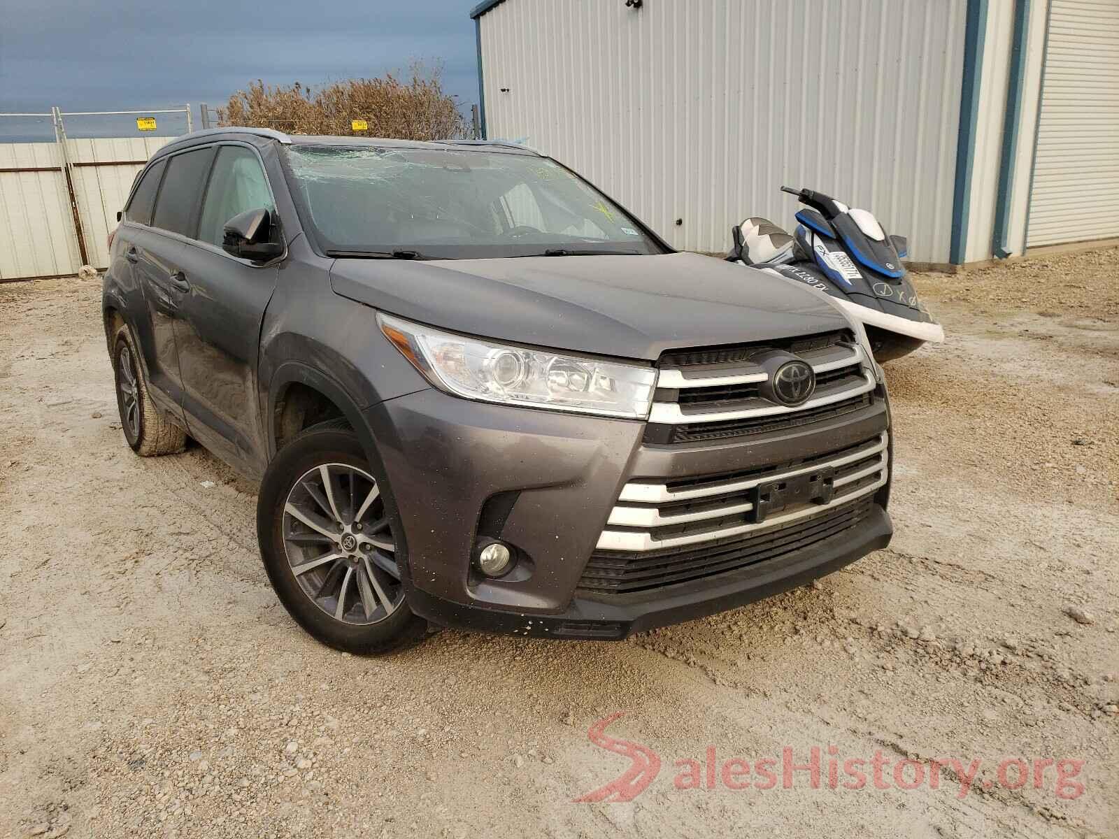 5TDKZRFH9JS547279 2018 TOYOTA HIGHLANDER