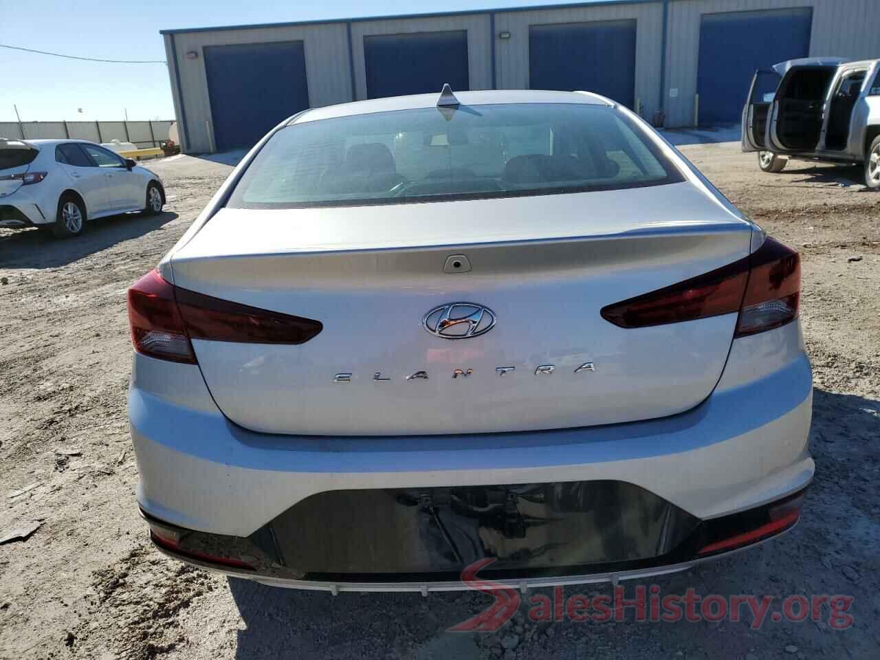 5NPD84LF4KH466621 2019 HYUNDAI ELANTRA