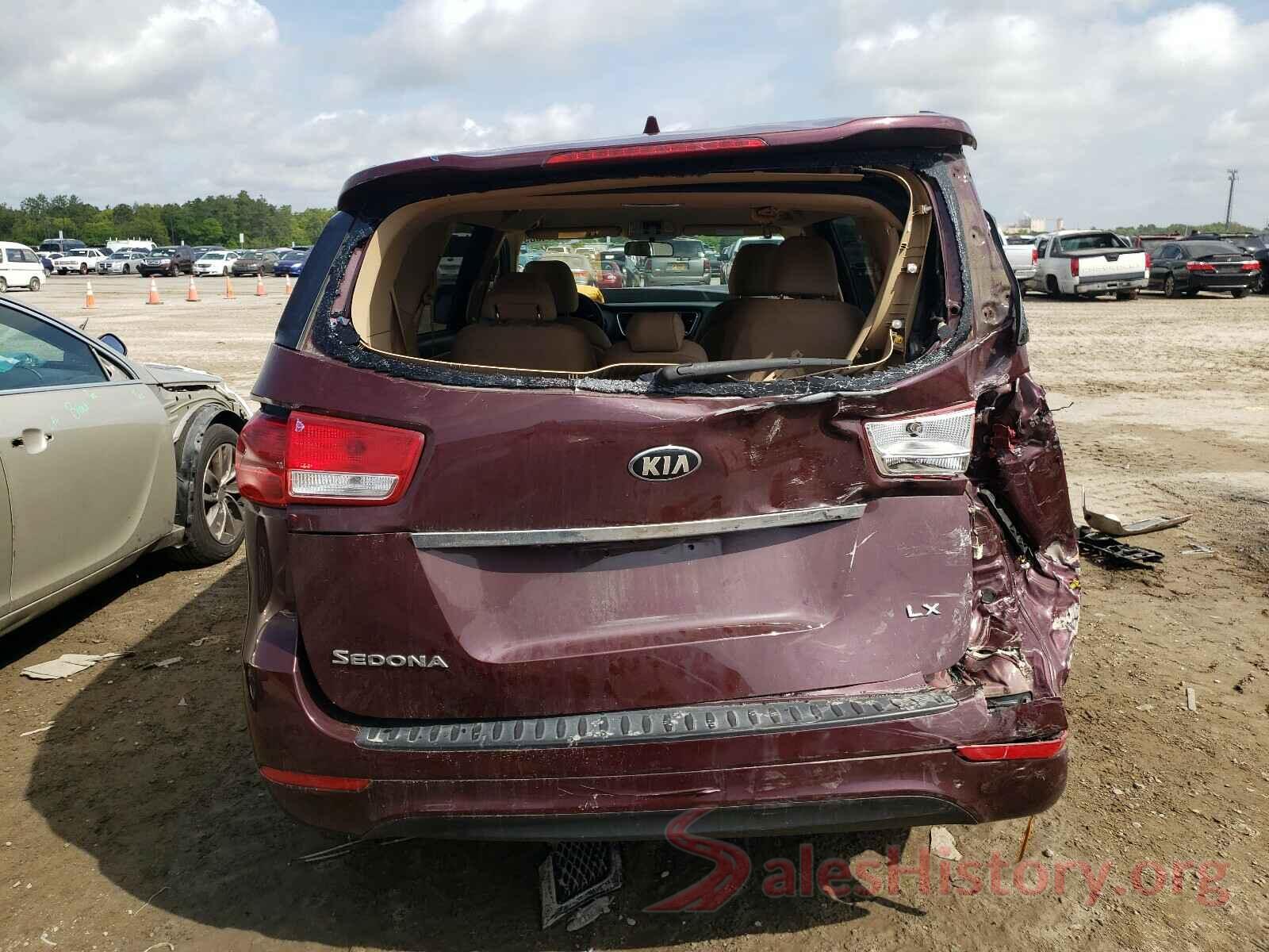 KNDMB5C19H6226477 2017 KIA SEDONA