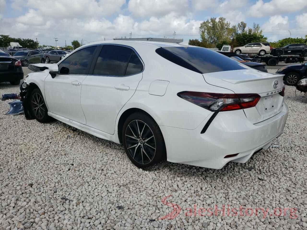 4T1G11AKXMU489230 2021 TOYOTA CAMRY