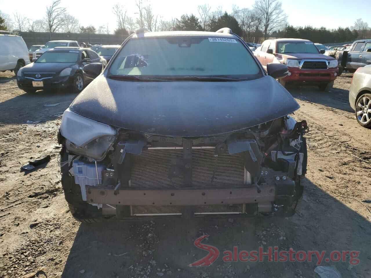 2T3RFREV0JW824611 2018 TOYOTA RAV4