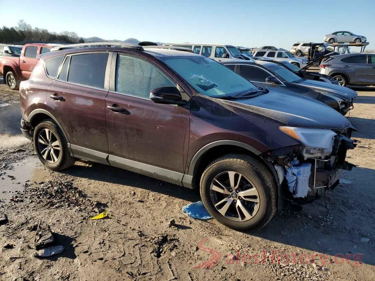 2T3RFREV0JW824611 2018 TOYOTA RAV4