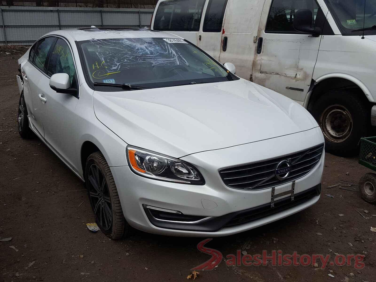 LYV402TK8HB129080 2017 VOLVO S60