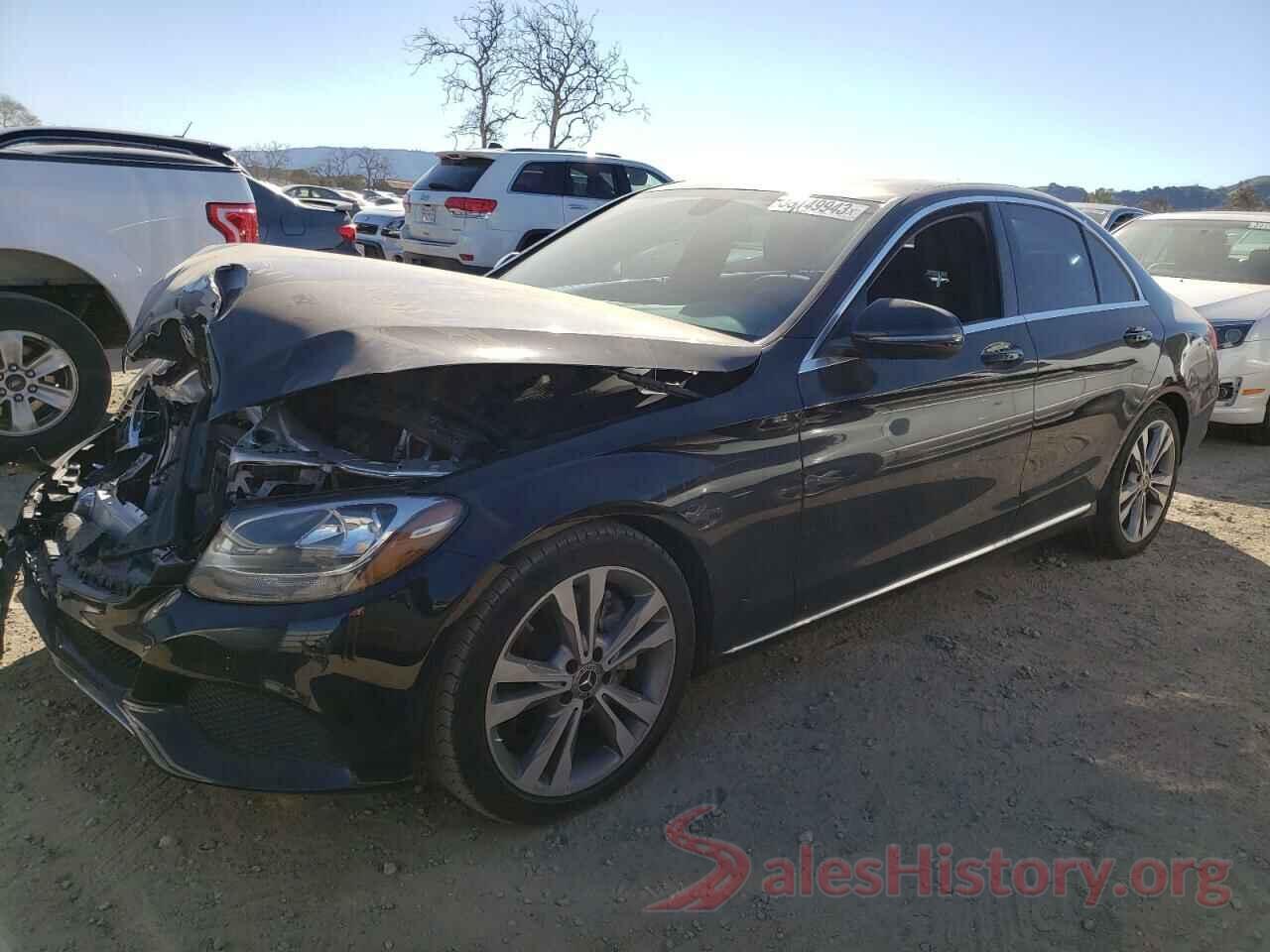 55SWF4JB6JU247251 2018 MERCEDES-BENZ C-CLASS