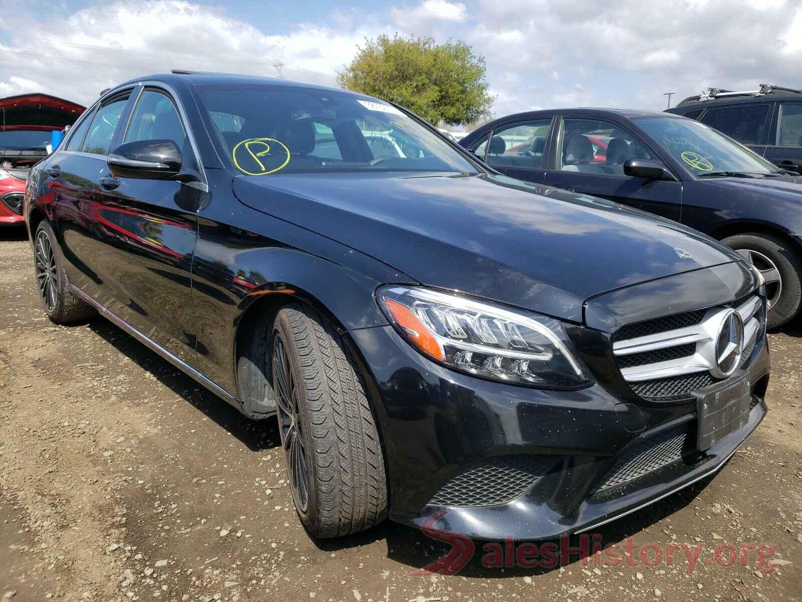 55SWF8DB9KU297453 2019 MERCEDES-BENZ C CLASS